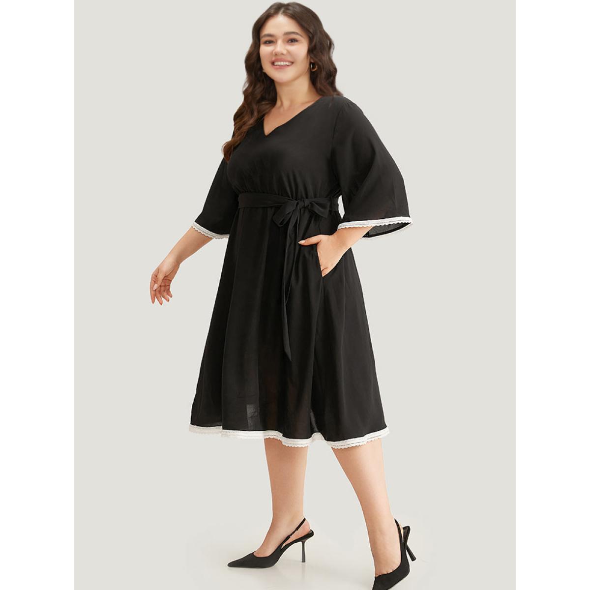 Plus Size V Neck Pocket Patchwork Contrast Belted Dress Black Women Elegant Plain V-neck Elbow-length sleeve Curvy Midi Dress BloomChic 14-16/1X Product Image