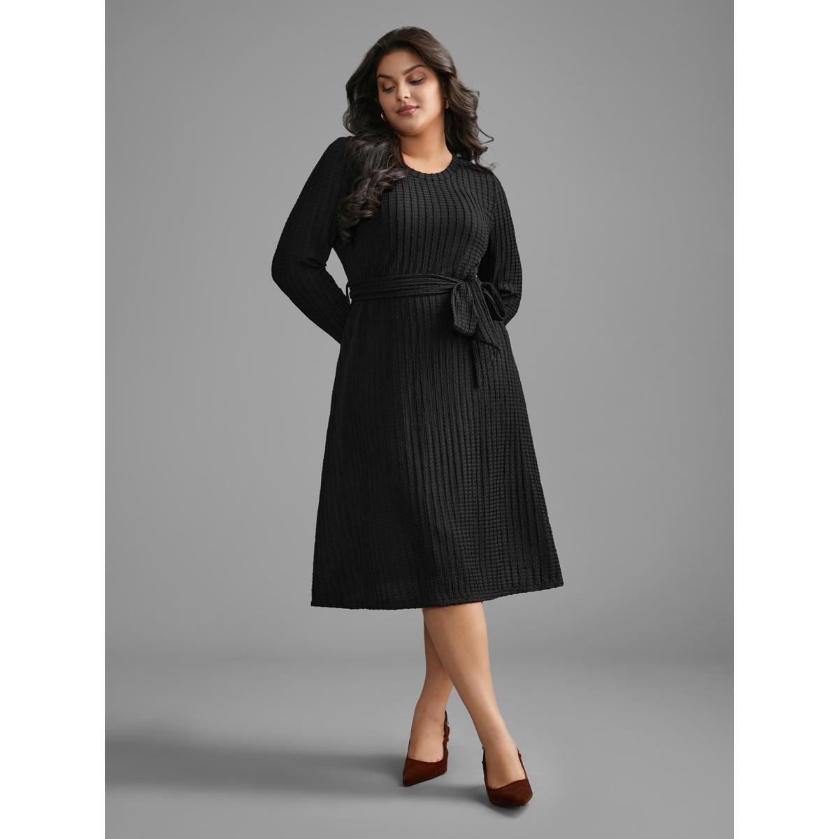 Plus Size Plain Textured Belted Knit Dress Black Women Casual Texture Knit Dresses Bloomchic 10/M Product Image