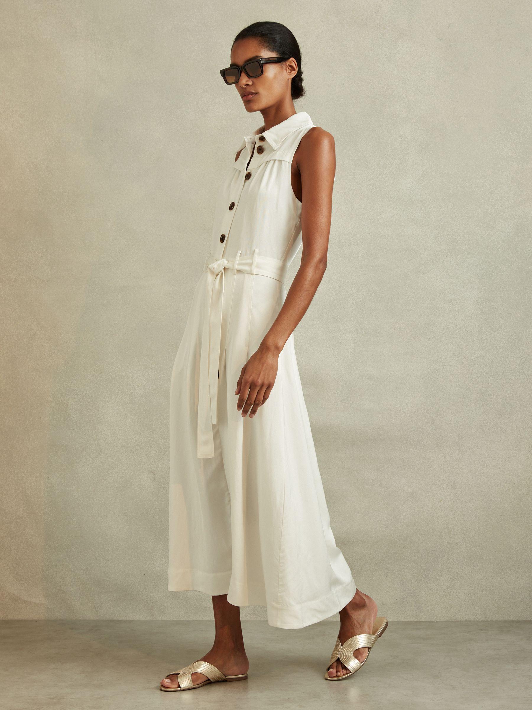 Leather Slip-On Sandals in Gold Product Image