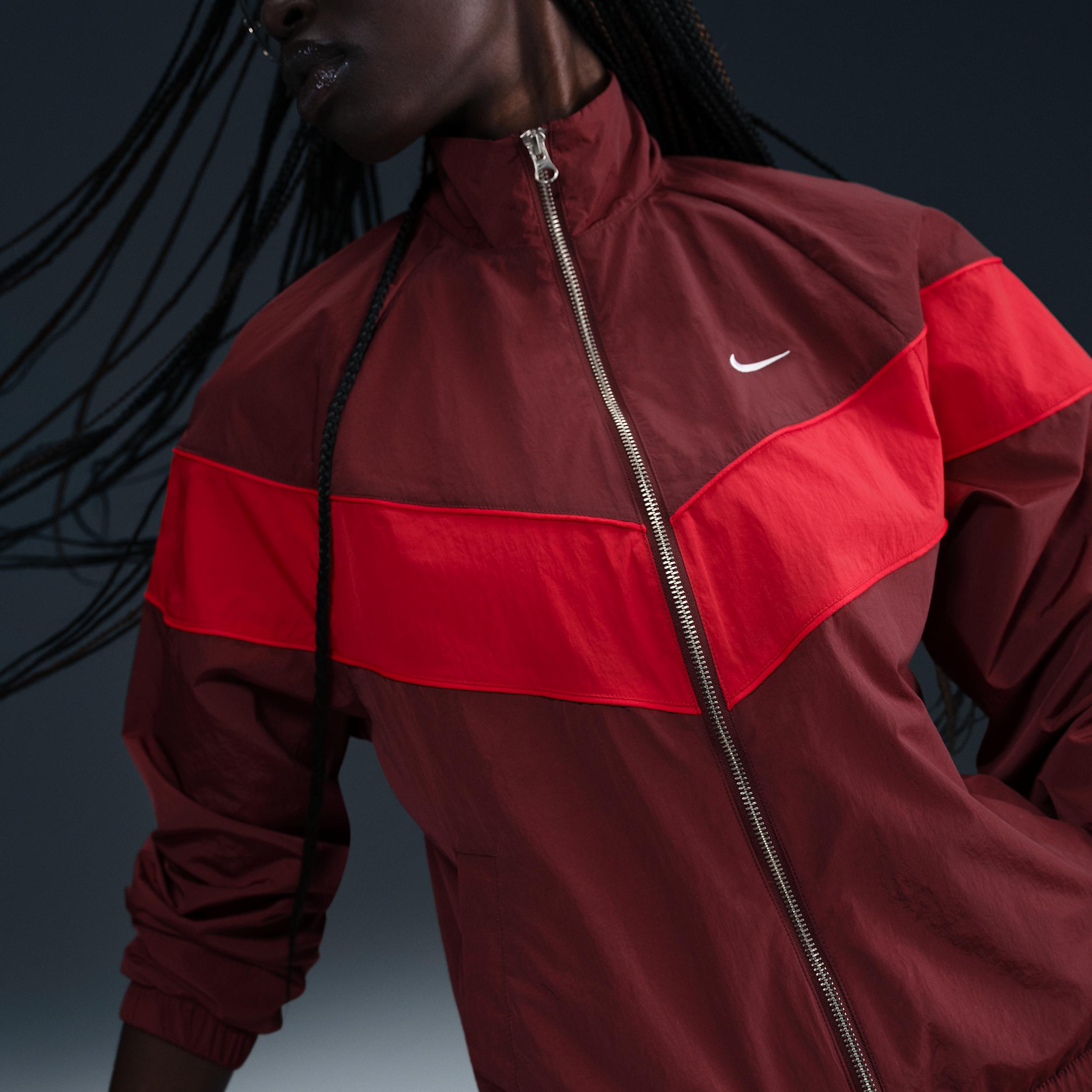 Womens Nike Windrunner Loose UV Woven Full-Zip Jacket Product Image