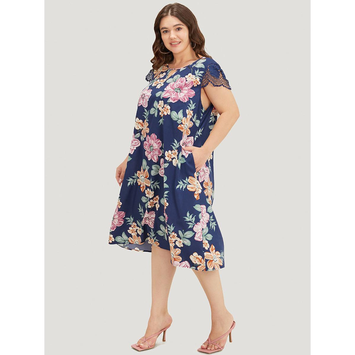 Plus Size Floral Pocket Keyhole Lace Cap Sleeve Flutter Dress DarkBlue Women Elegant Printed Keyhole Cut-Out Cap Sleeve Curvy Knee Dress BloomChic 12/L Product Image