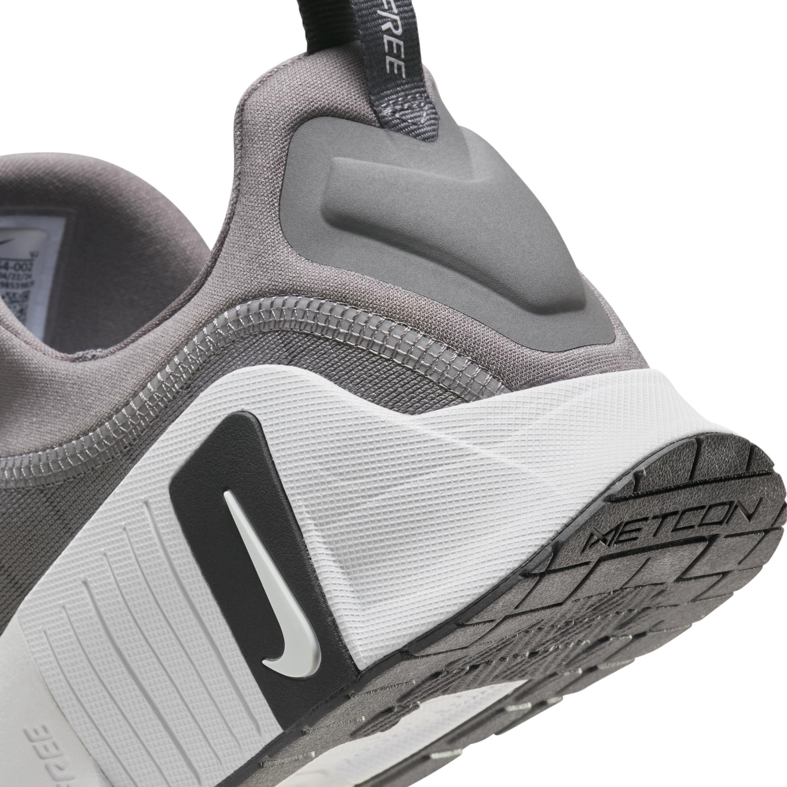 Nike Mens Free Metcon 6 Workout Shoes | FJ7127-301 Product Image