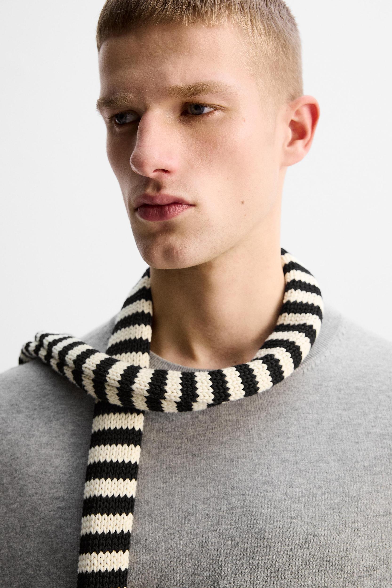 LIMITED EDITION COTTON BLEND KNIT T-SHIRT Product Image