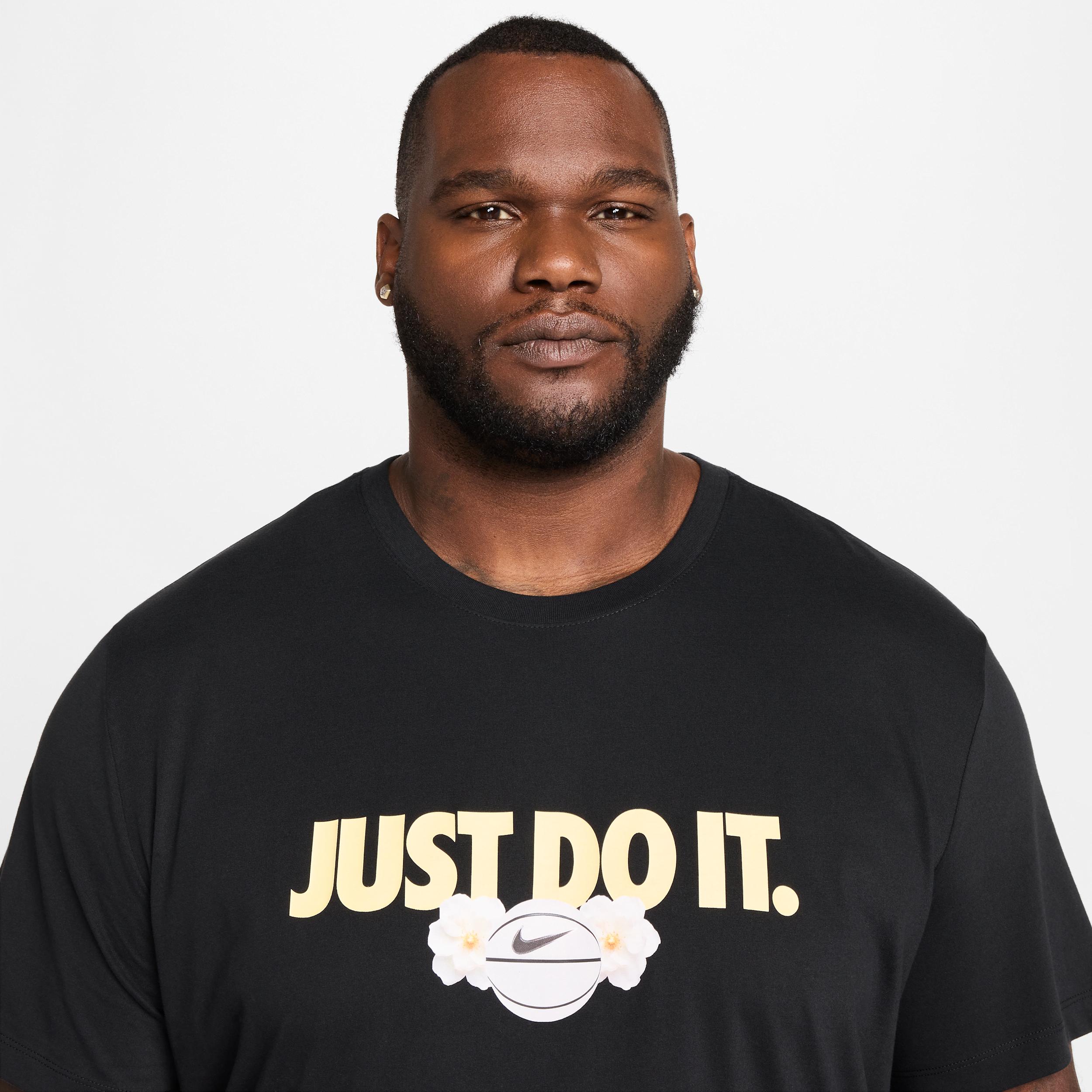 Nike Men's Dri-FIT Basketball T-Shirt Product Image