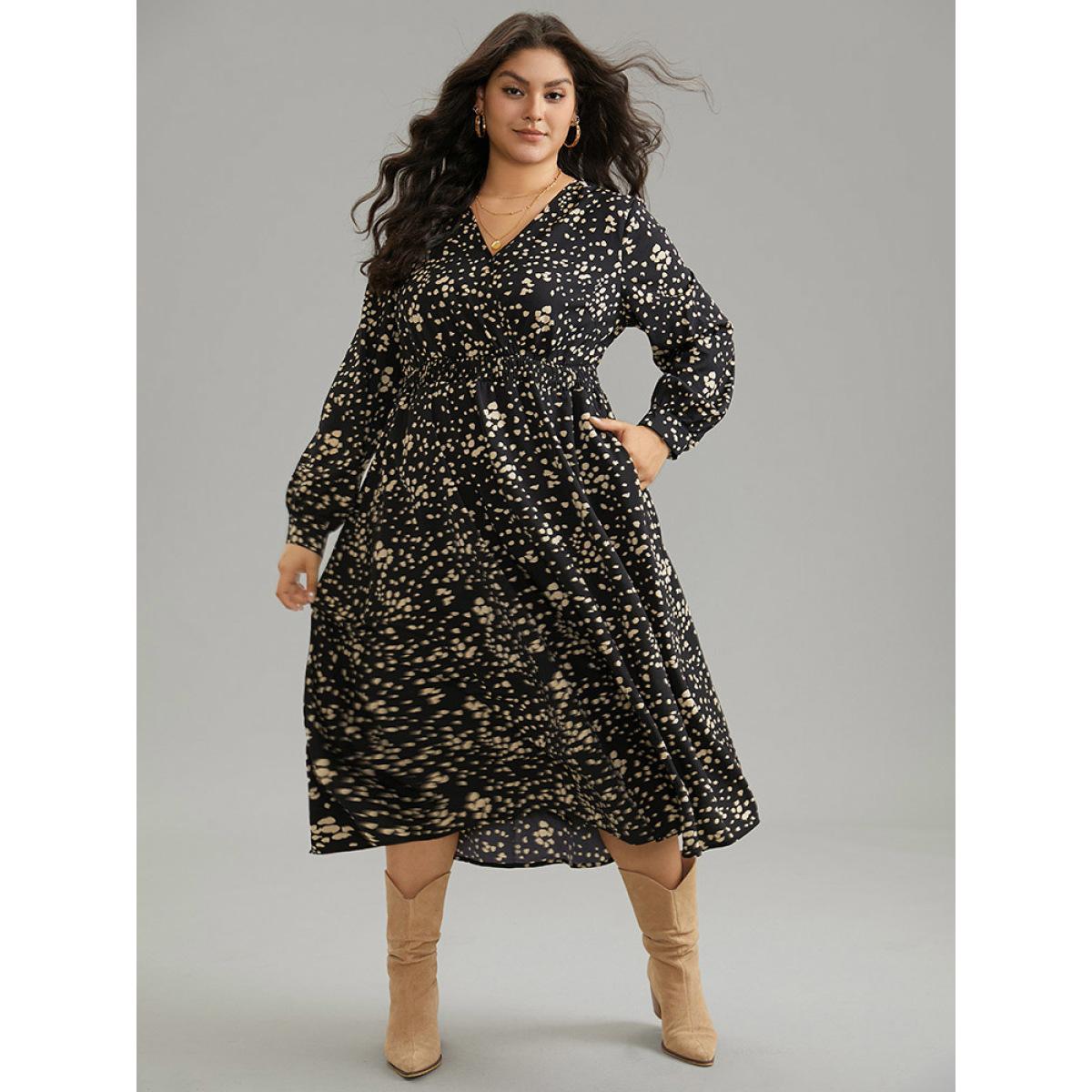 Plus Size Graphic Two Tone Shirred Surplice Neck Dress Black Women Elegant Printed V-neck Long Sleeve Curvy Midi Dress BloomChic 30/6X Product Image