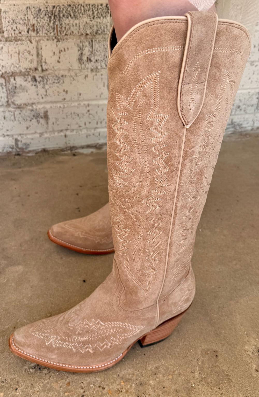 Women's Ariat Taupe Casanova XToe Boots Product Image