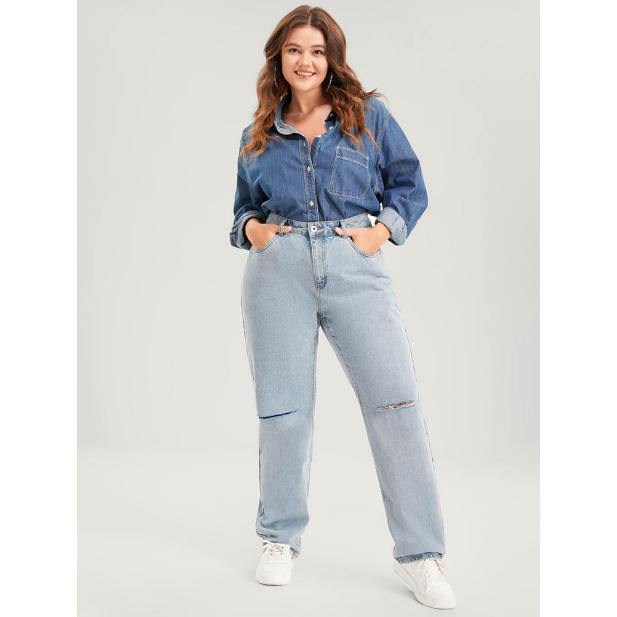 Plus Size Boyfriend Wide Leg Non Stretchy High Rise Light Wash Distressed Jeans Women LightBlue Casual Plain Distressed No stretch Pocket Jeans BloomChic 20/2X Product Image