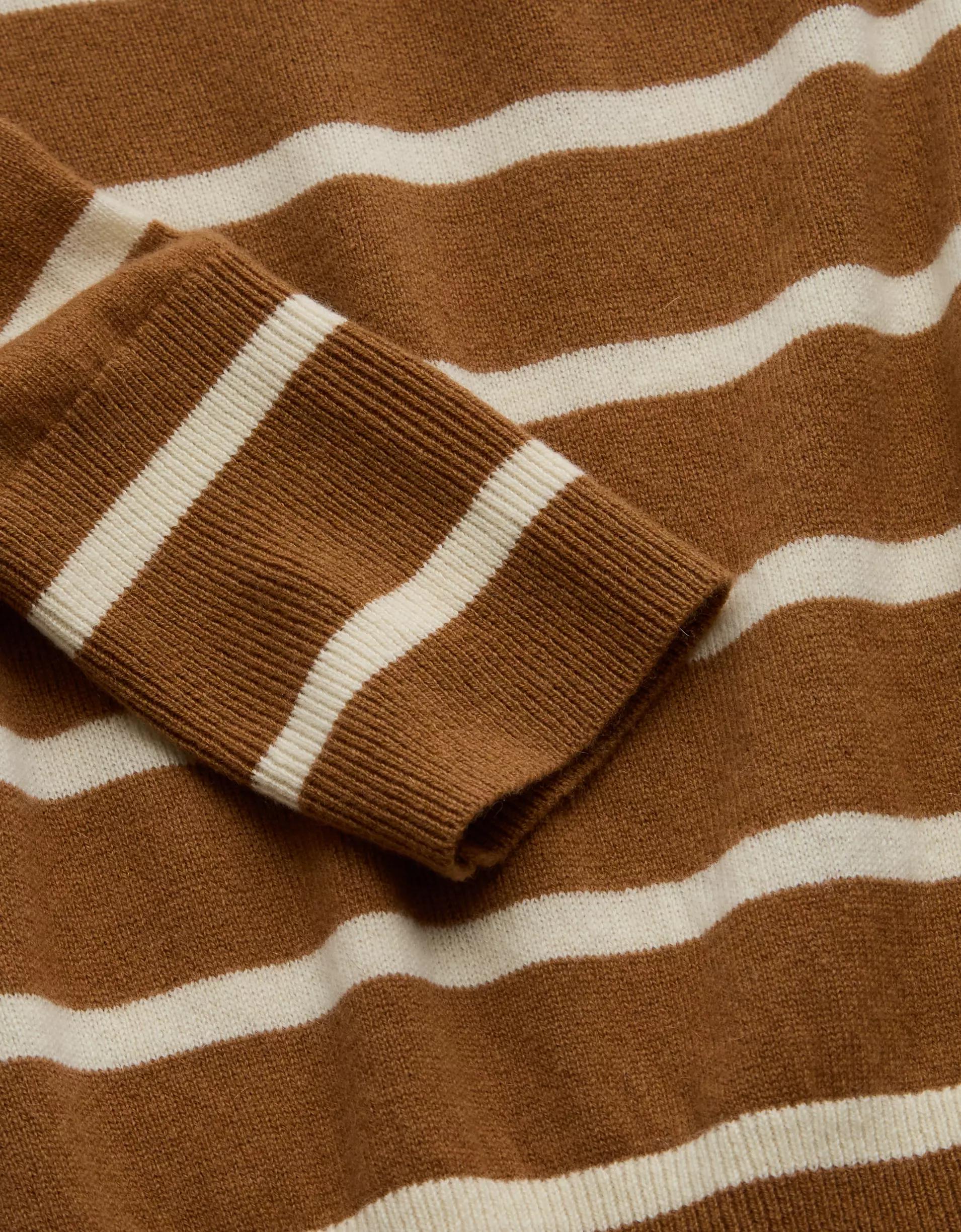 AE77 Premium Cashmere Sweater Product Image