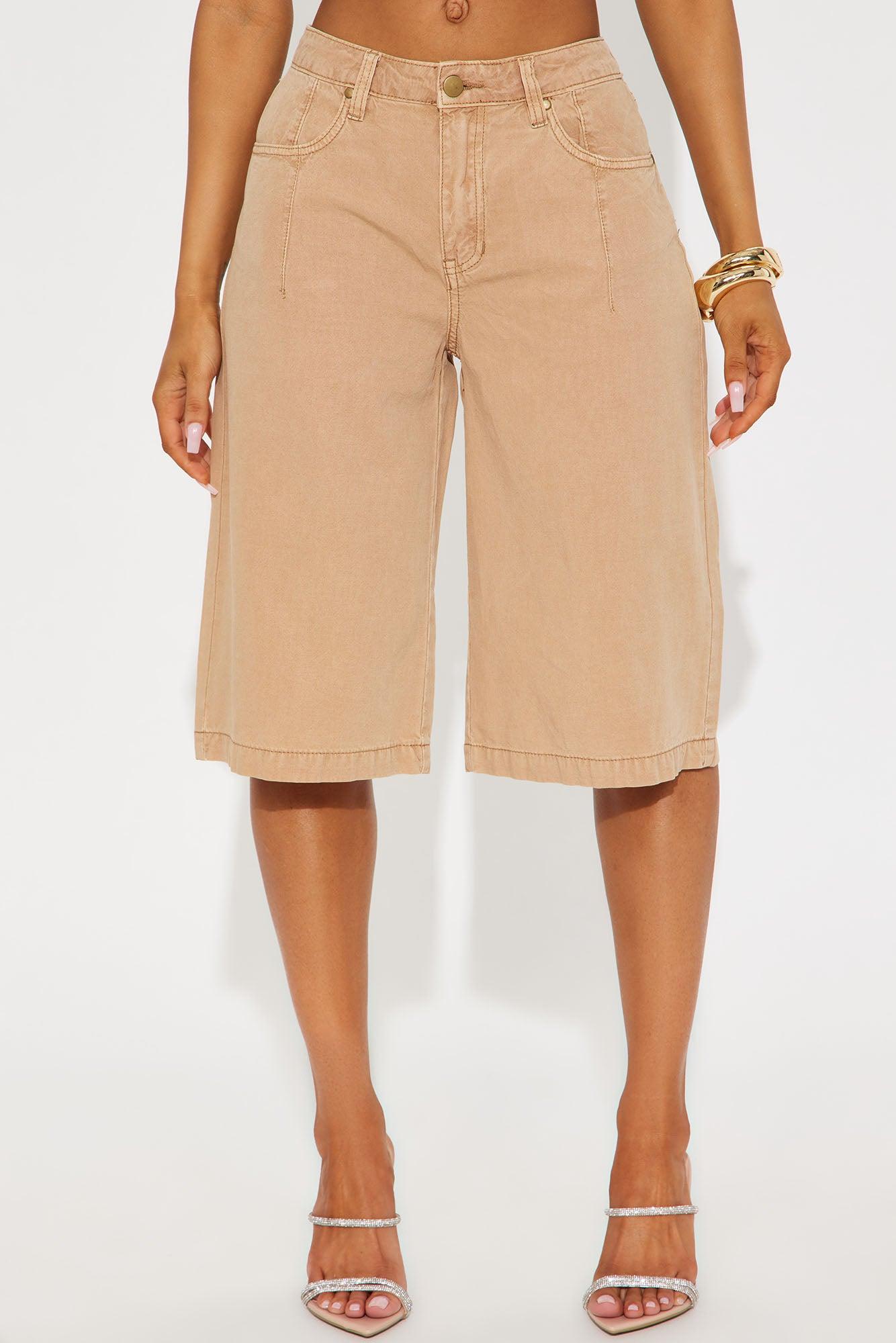 Brooke Bermuda Short - Khaki Product Image