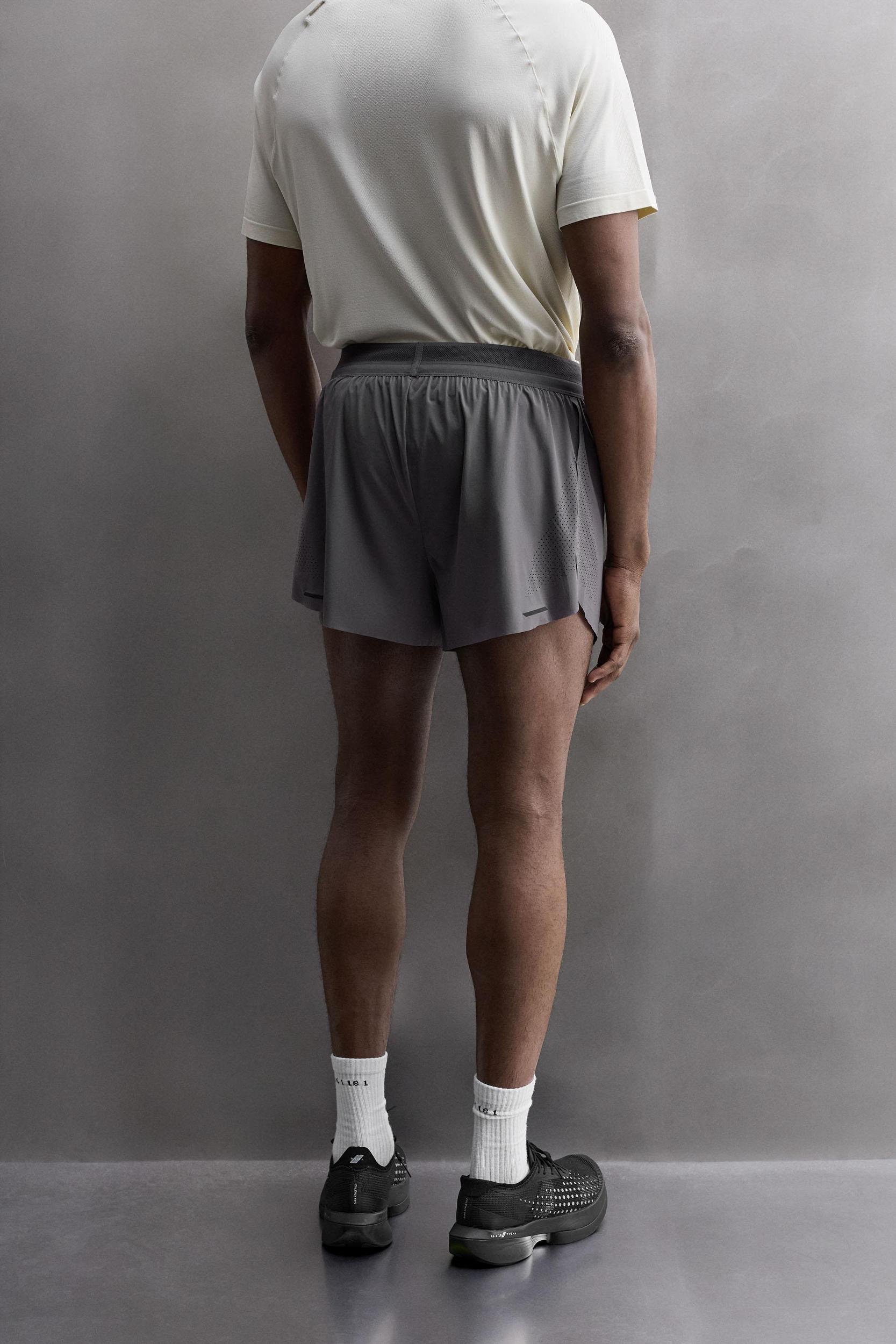 RUNNING SHORTS Product Image
