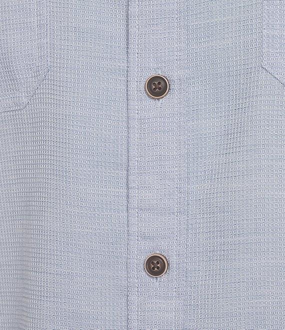 Roundtree & Yorke Short Sleeve Textured Solid Sport Shirt Product Image