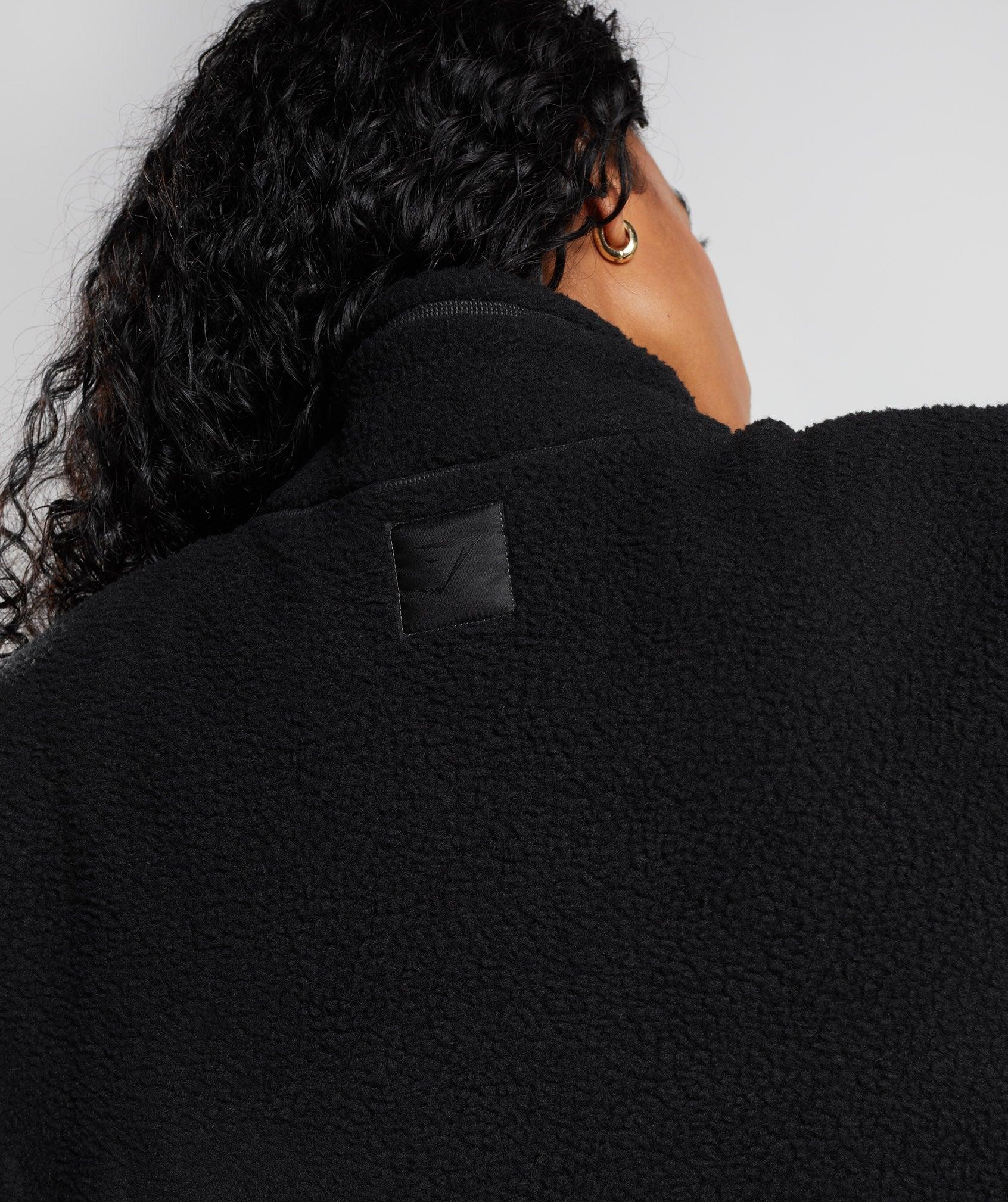 Pause Borg Pullover Product Image