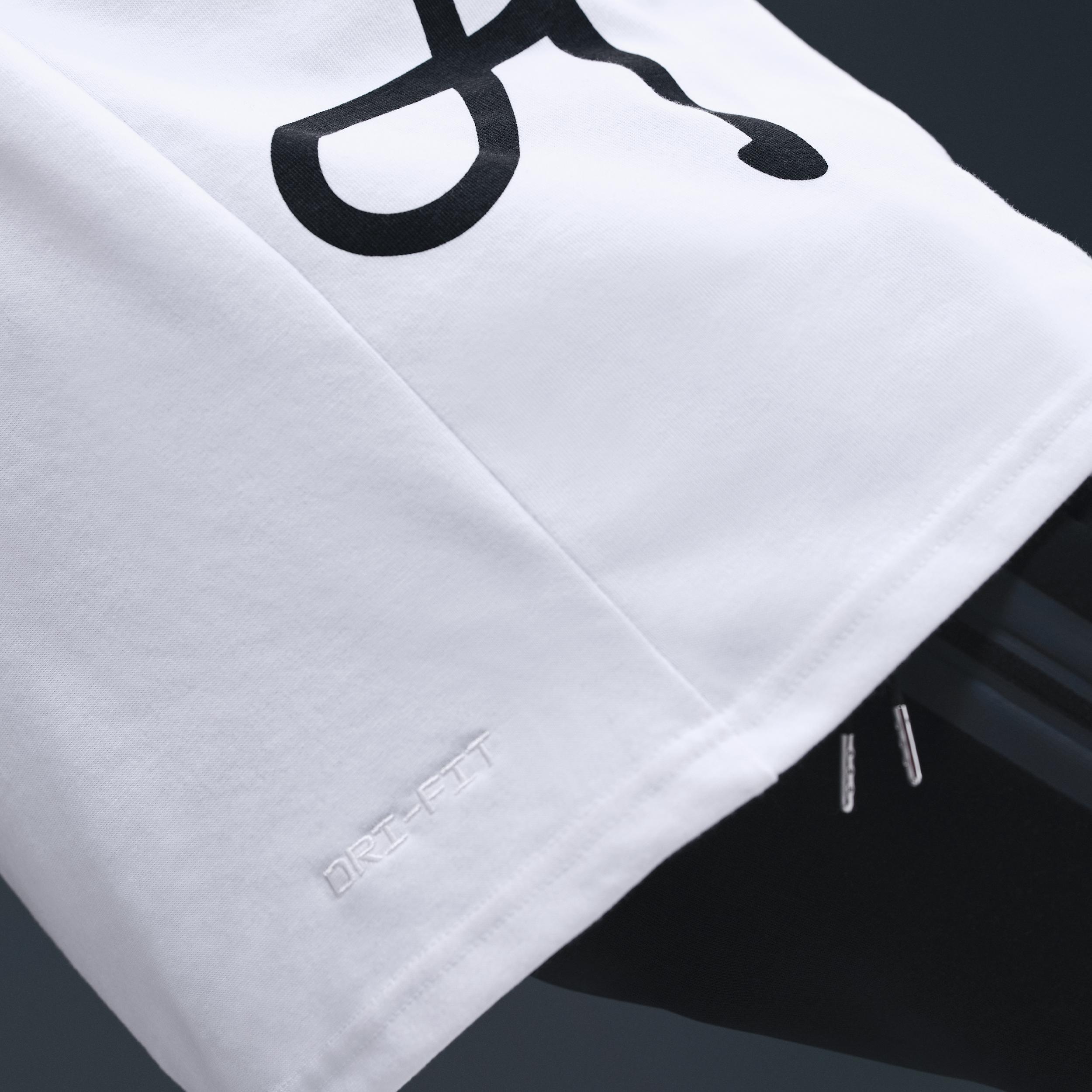 Nike Men's Kobe Dri-FIT Basketball T-Shirt Product Image