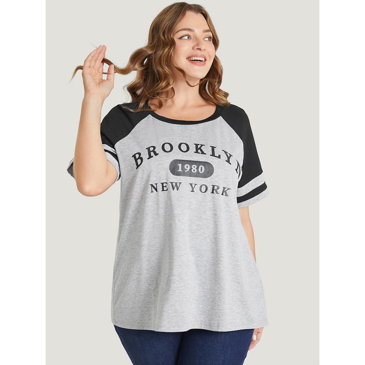 Plus Size Letter Print Contrast Raglan Sleeve Graphic Tee LightGray Women Casual Striped Dailywear T-shirts BloomChic 28/5X Product Image
