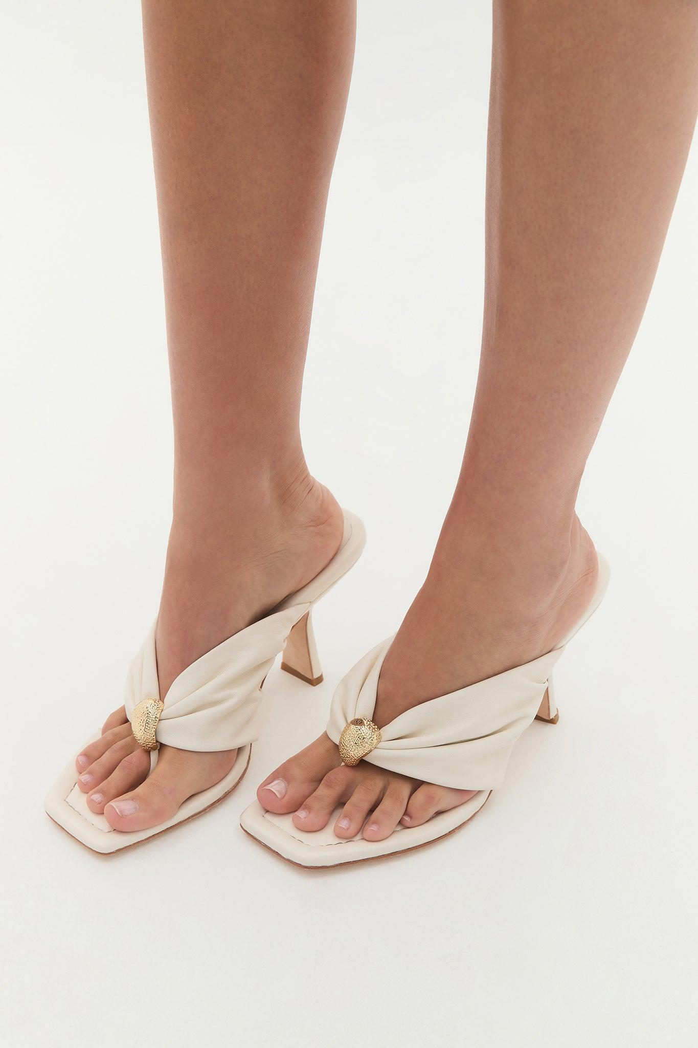 Alessia Heel Product Image