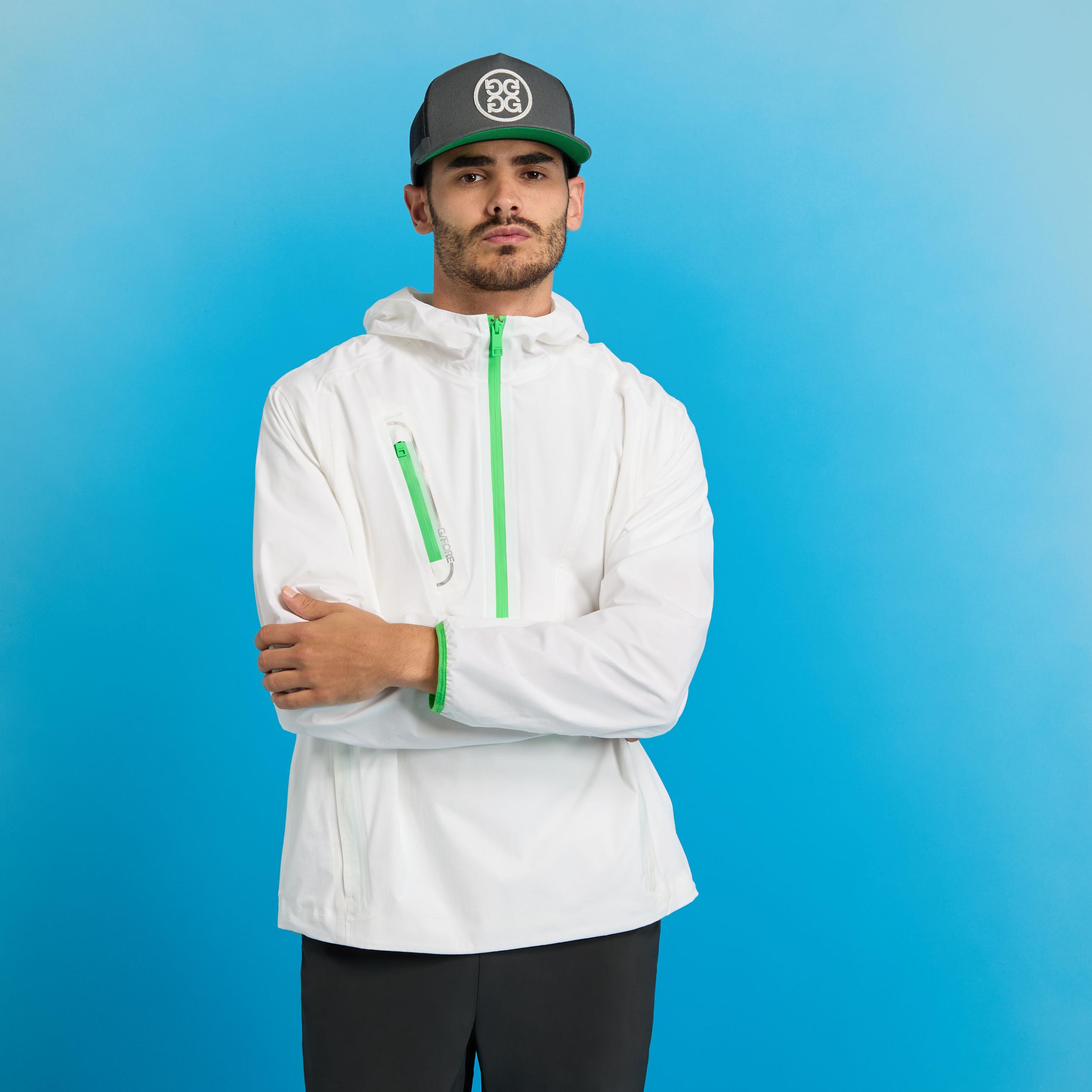 TECH HOODED PULLOVER Product Image