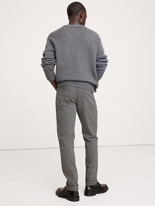Slim Traveler Pant 2.0 Product Image