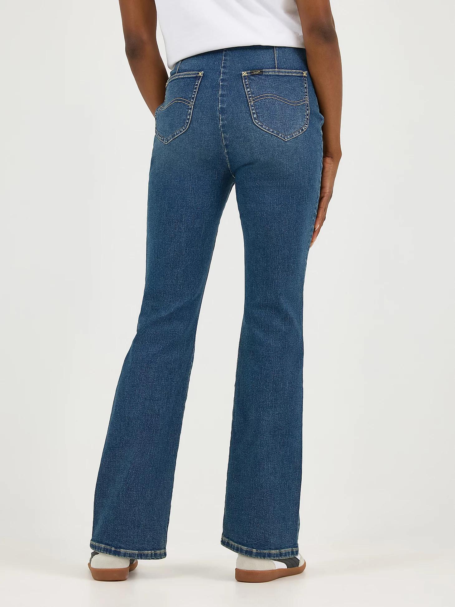 Women's Pull On Bootcut Jean | Women's Jeans | Lee® Product Image