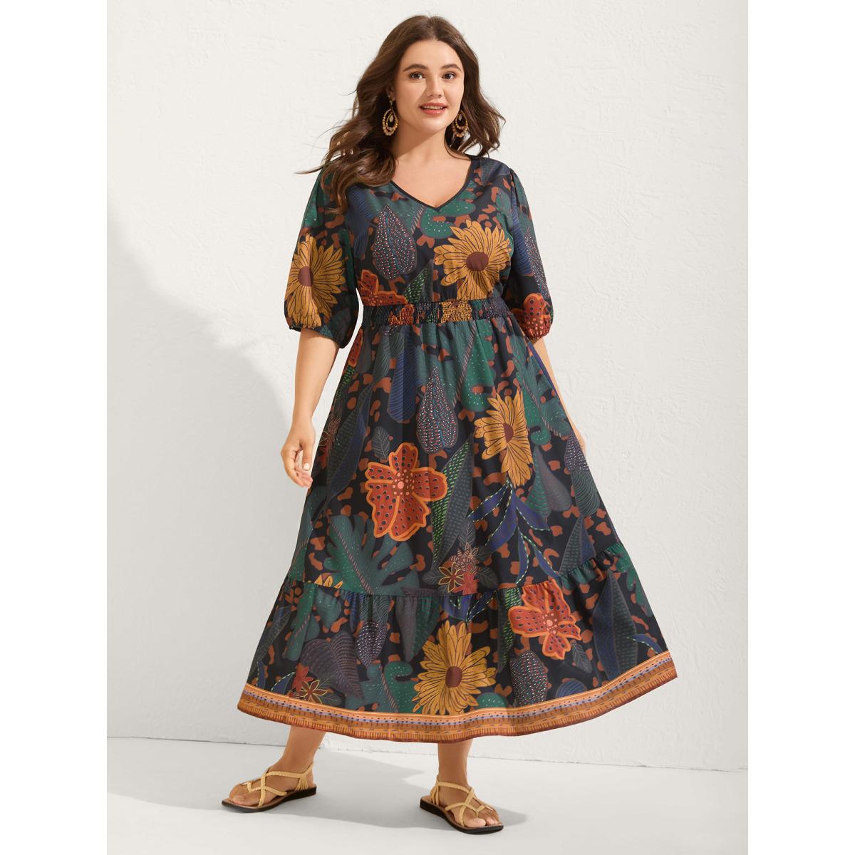 Plus Size Floral Shirred Lantern Sleeve Midi Dress DarkBlue Women Resort Gathered V-neck Half Sleeve Curvy BloomChic 14-16/1X Product Image