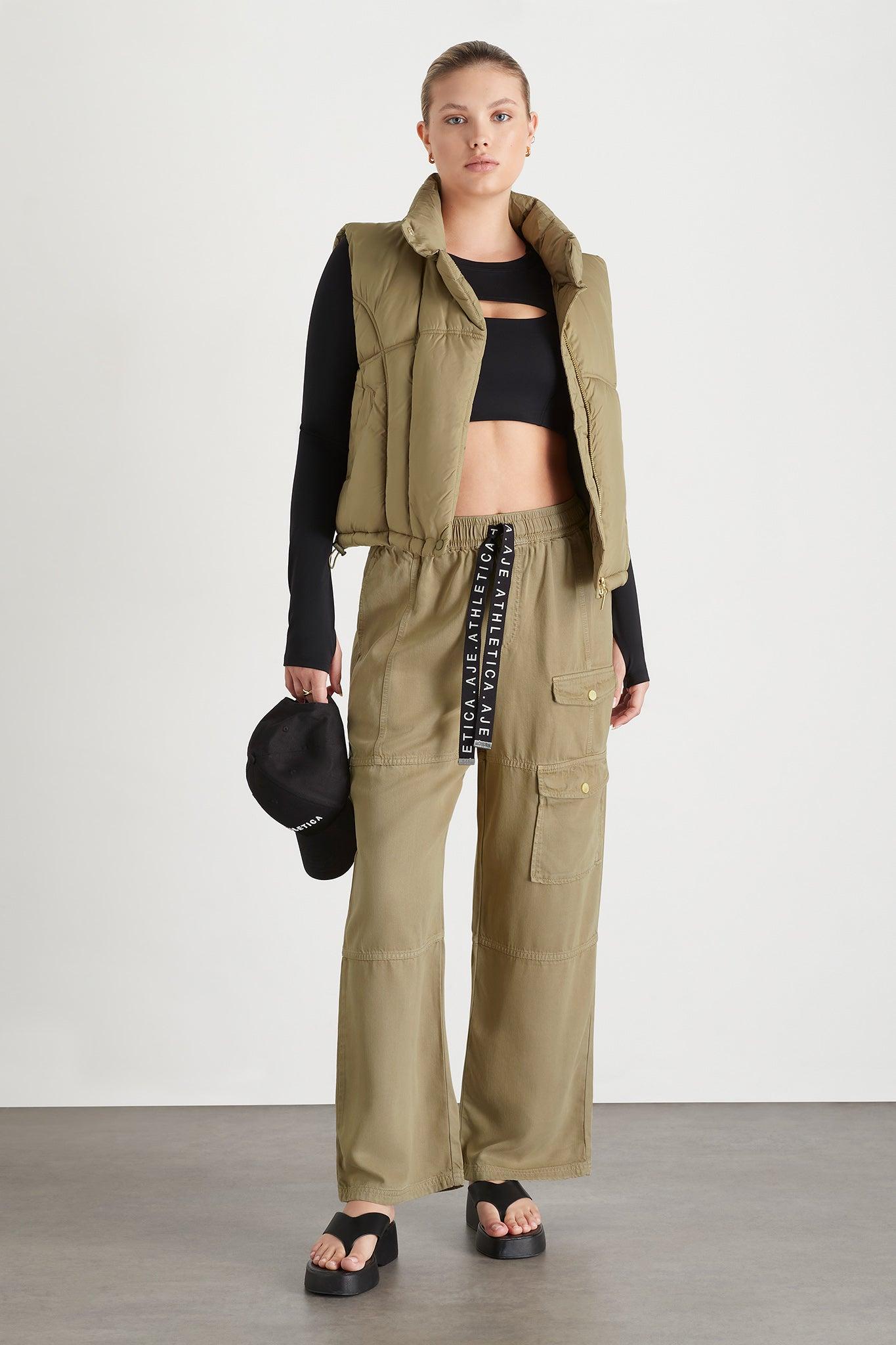 Layered Crop Set 356 Product Image