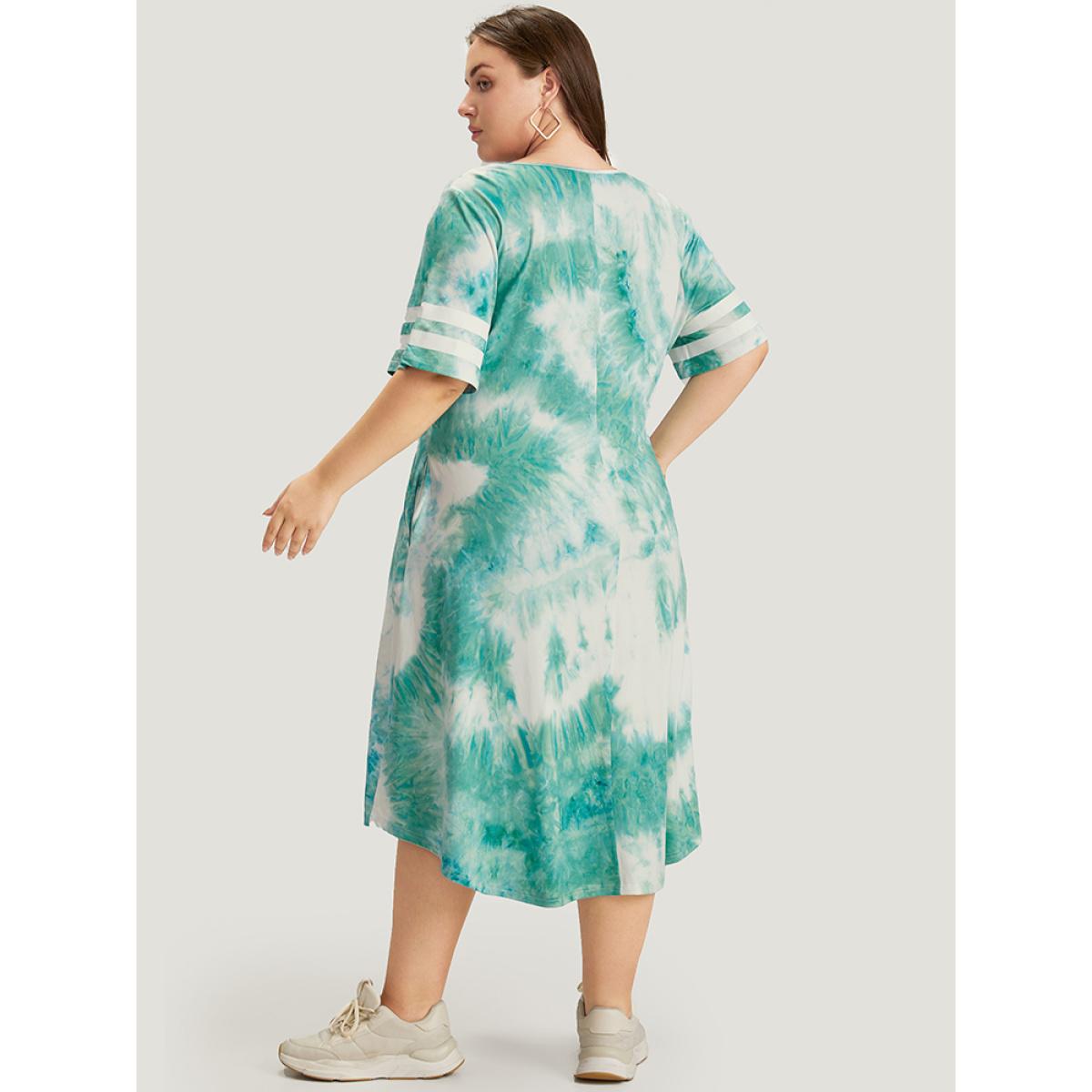 Plus Size Tie Dye & Striped Button Detail Pocket Arc Hem Dress Emerald Women Casual Printed V-neck Short sleeve Curvy Midi Dress BloomChic 10/M Product Image
