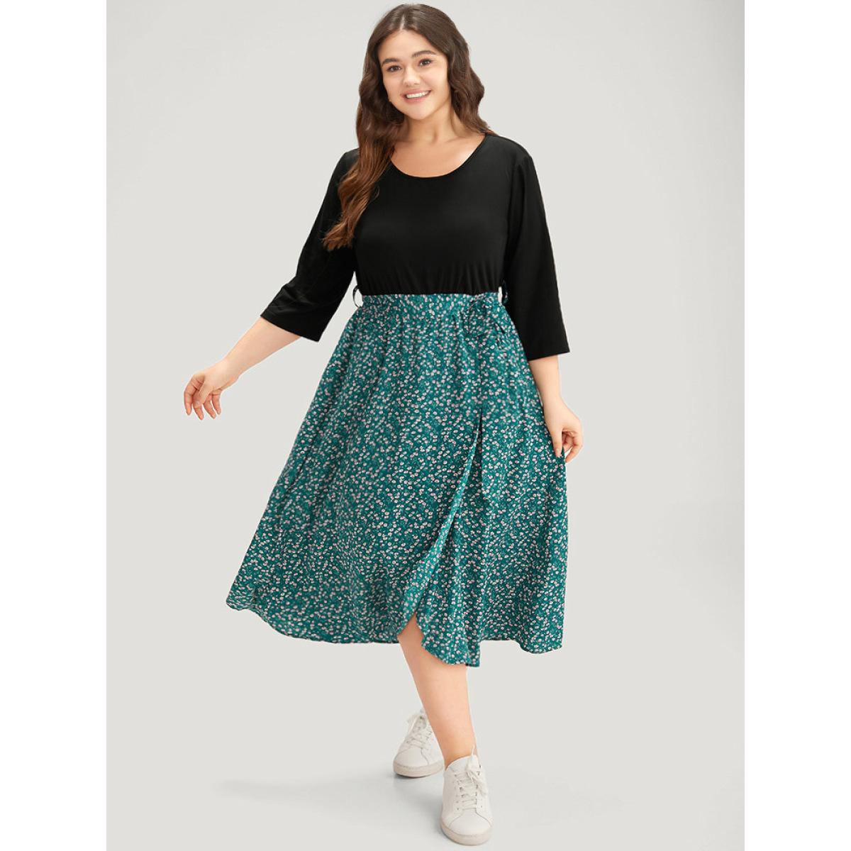 Plus Size Ditsy Floral Patchwork Pocket Belted Crew Neck Dress Black Women Casual Belted Round Neck Elbow-length sleeve Curvy Midi Dress BloomChic 26/4X Product Image