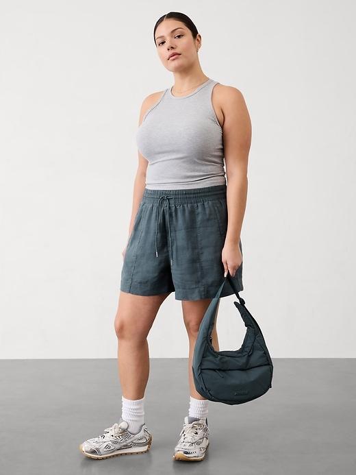 Retreat Linen Mid Rise Short Product Image