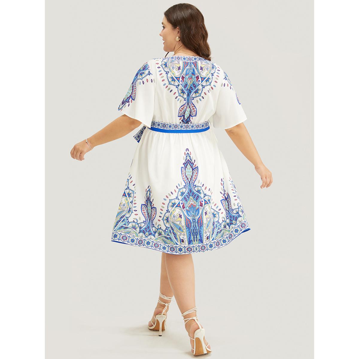 Plus Size Bandana Button Detail Pocket Belt Knee Dress Blue Women Vacation Lined V-neck Short sleeve Curvy Knee Dress BloomChic 26/4X Product Image