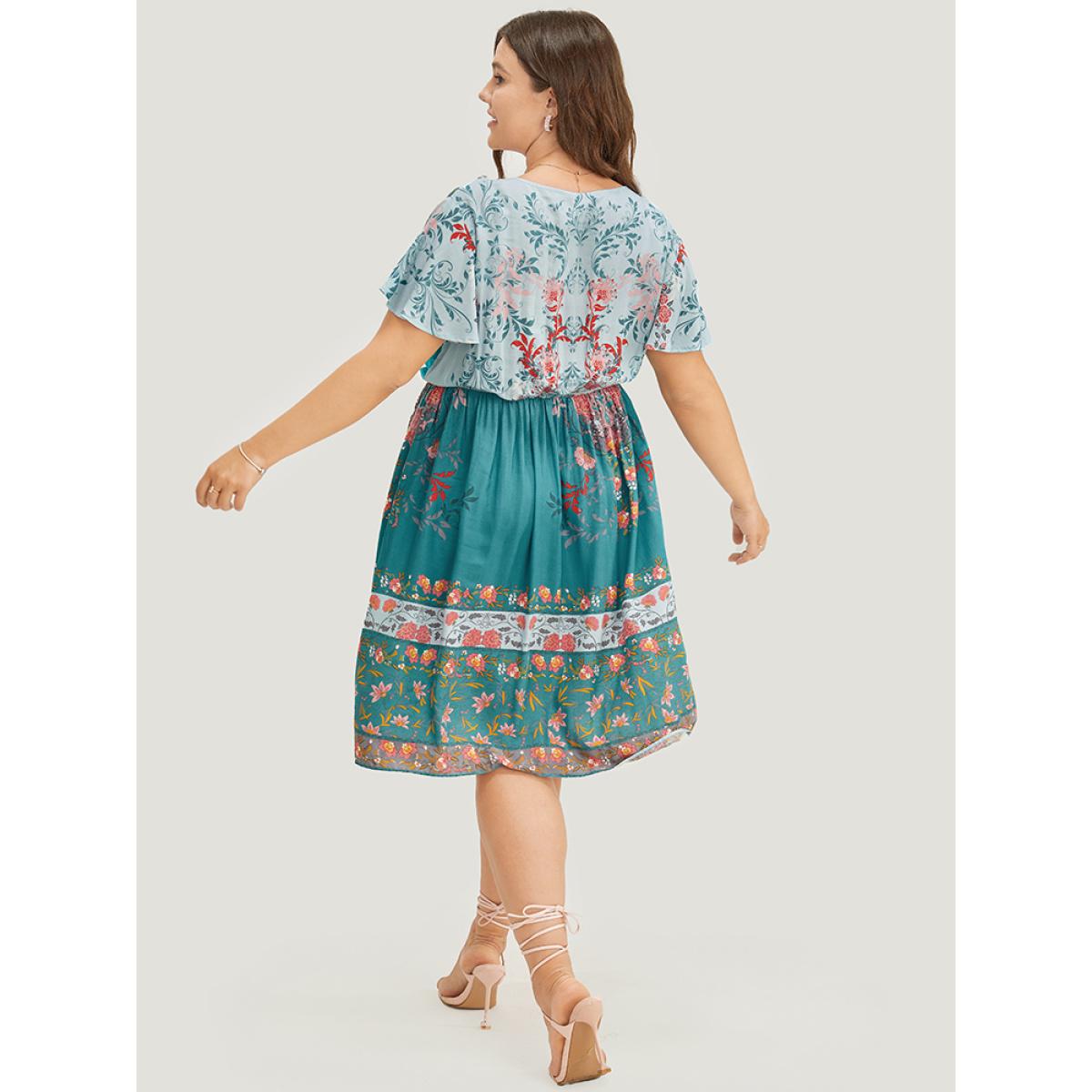 Plus Size Bandana Print Ruffle Sleeve Pocket Tie Neck Tassels Dress Emerald Women Vacation Tassels Tie Neck Short sleeve Curvy Knee Dress BloomChic 18-20/2X Product Image