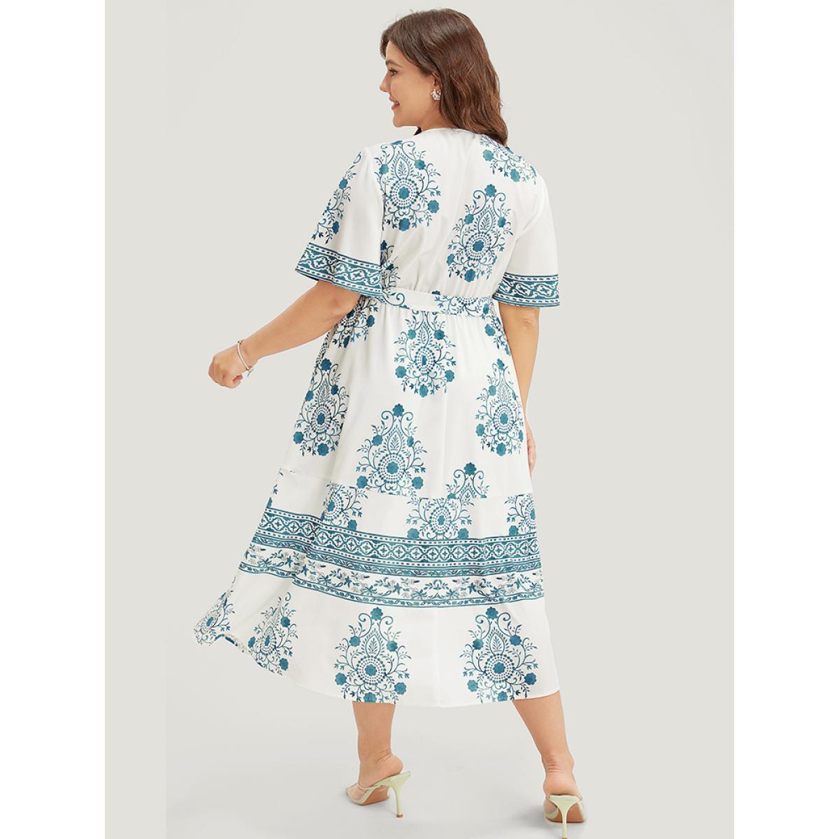 Plus Size Bandana Print Ruffle Sleeve Pocket Belted Midi Dress Cerulean Women Vacation Lined V-neck Short sleeve Curvy Midi Dress BloomChic 10/M Product Image