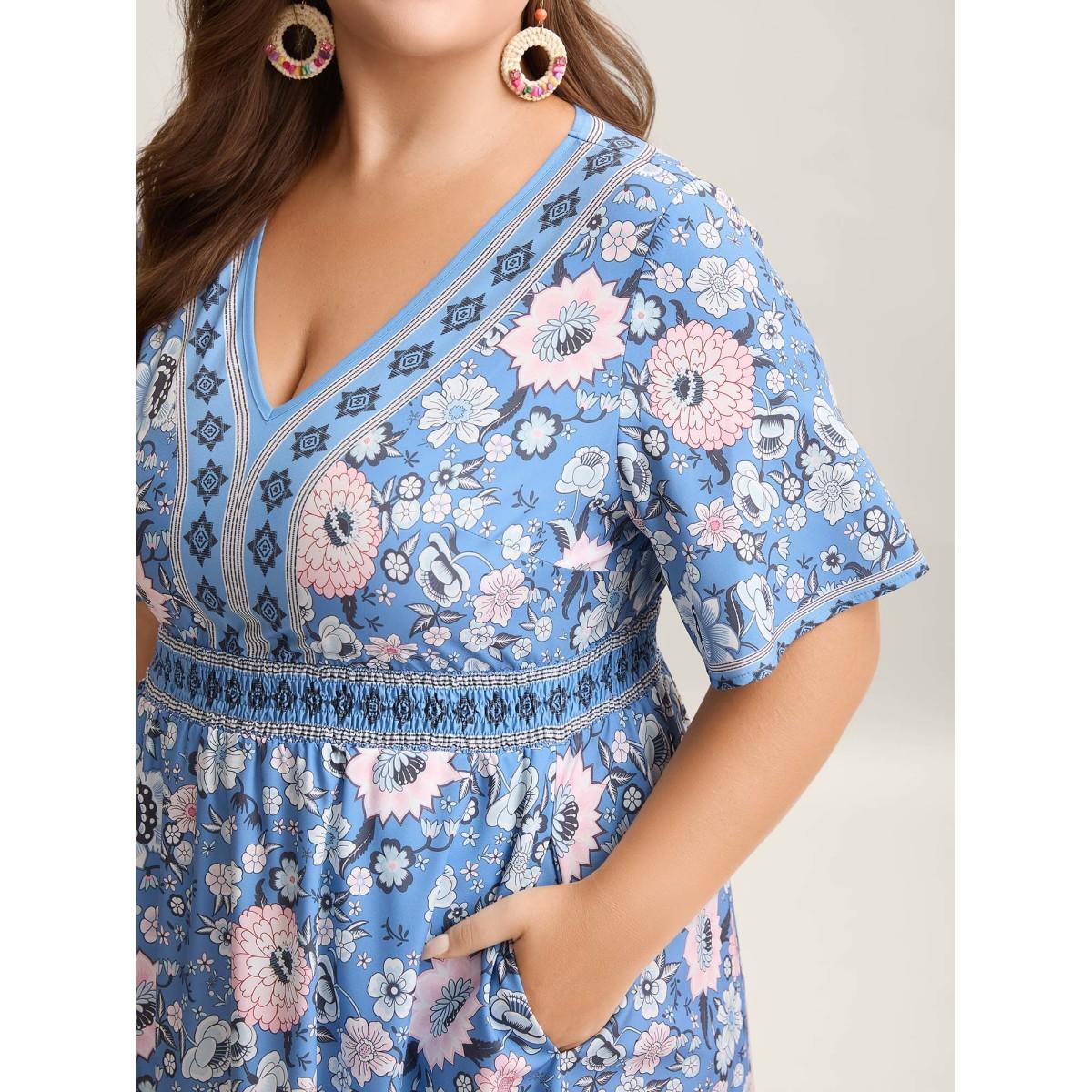 Plus Size Boho Print Pockets V-Neck Midi Dress Mediumblue Women Boho Shirred V-neck Half Sleeve Curvy BloomChic 14-16/1X Product Image