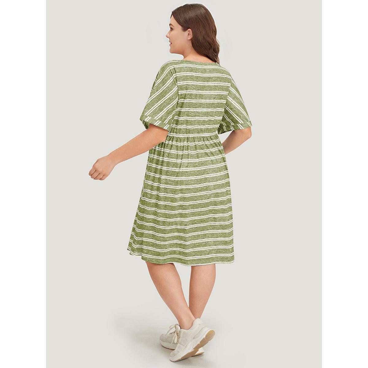 Plus Size Striped Ties Pocket Roll sleeve Dress LightGreen Women Casual Cross straps V-neck Short sleeve Curvy Midi Dress BloomChic 10/M Product Image