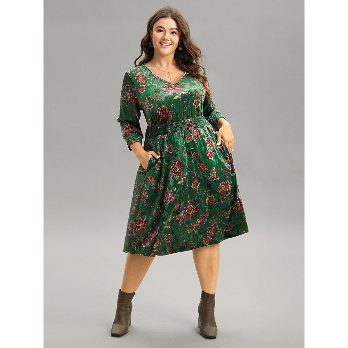 Plus Size Christmas Floral Velvet Shirred Pocket Dress DarkGreen Women Elegant Velvet V-neck Elbow-length sleeve Curvy Midi Dress BloomChic 30/6X Product Image