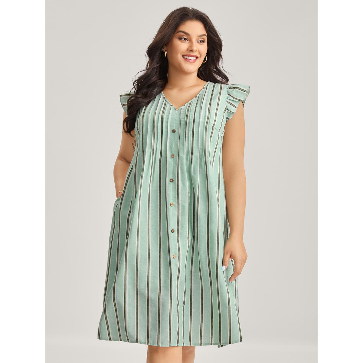 Plus Size Pleated Front Stripes Pockets Midi Dress Greenbean Women V-neck Cap Sleeve Curvy BloomChic 26/4X Product Image