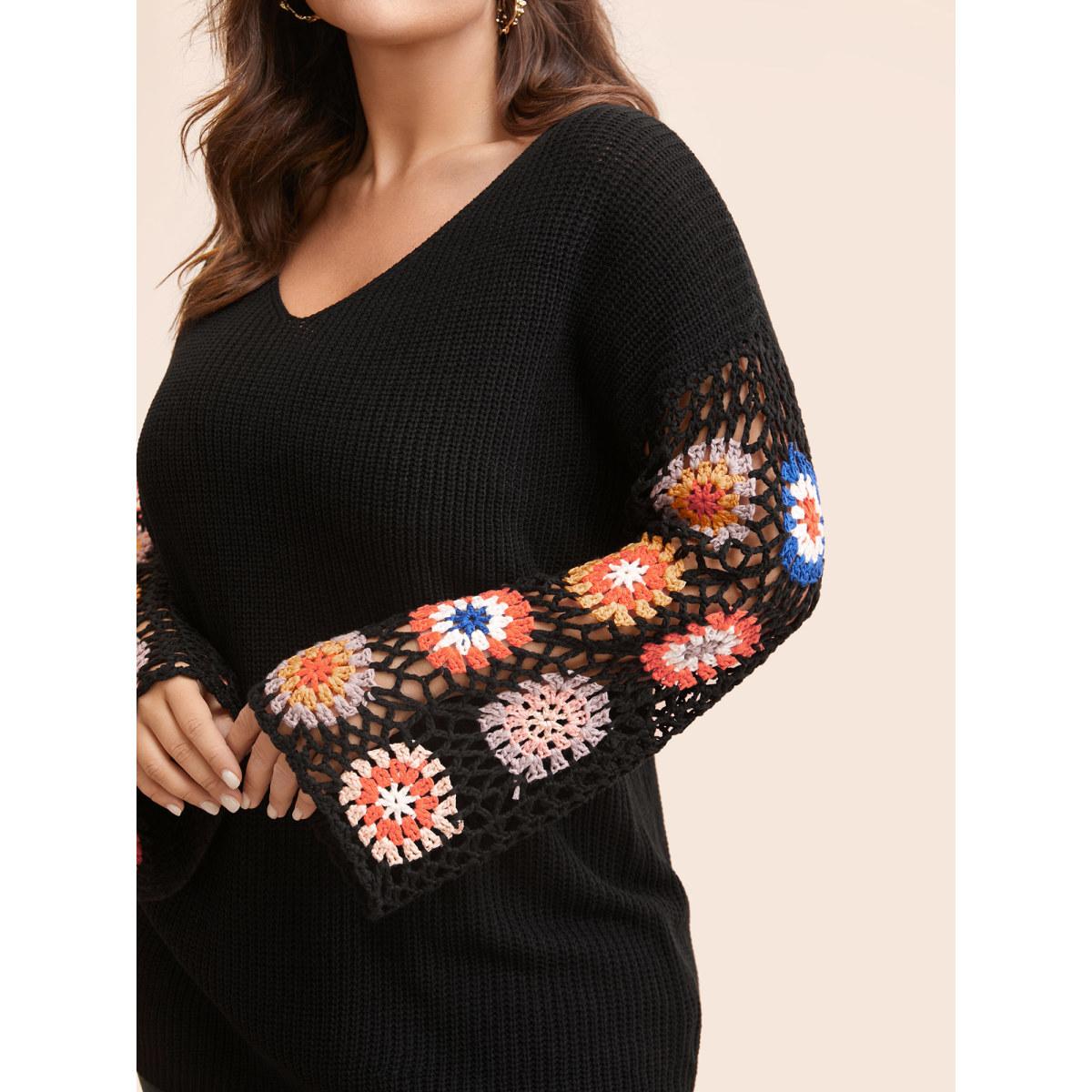 Plus Size Floral Embroidered Hollow Out Pullover Black Women Leisure Long Sleeve V-neck Casual Pullovers BloomChic 30/6X Product Image