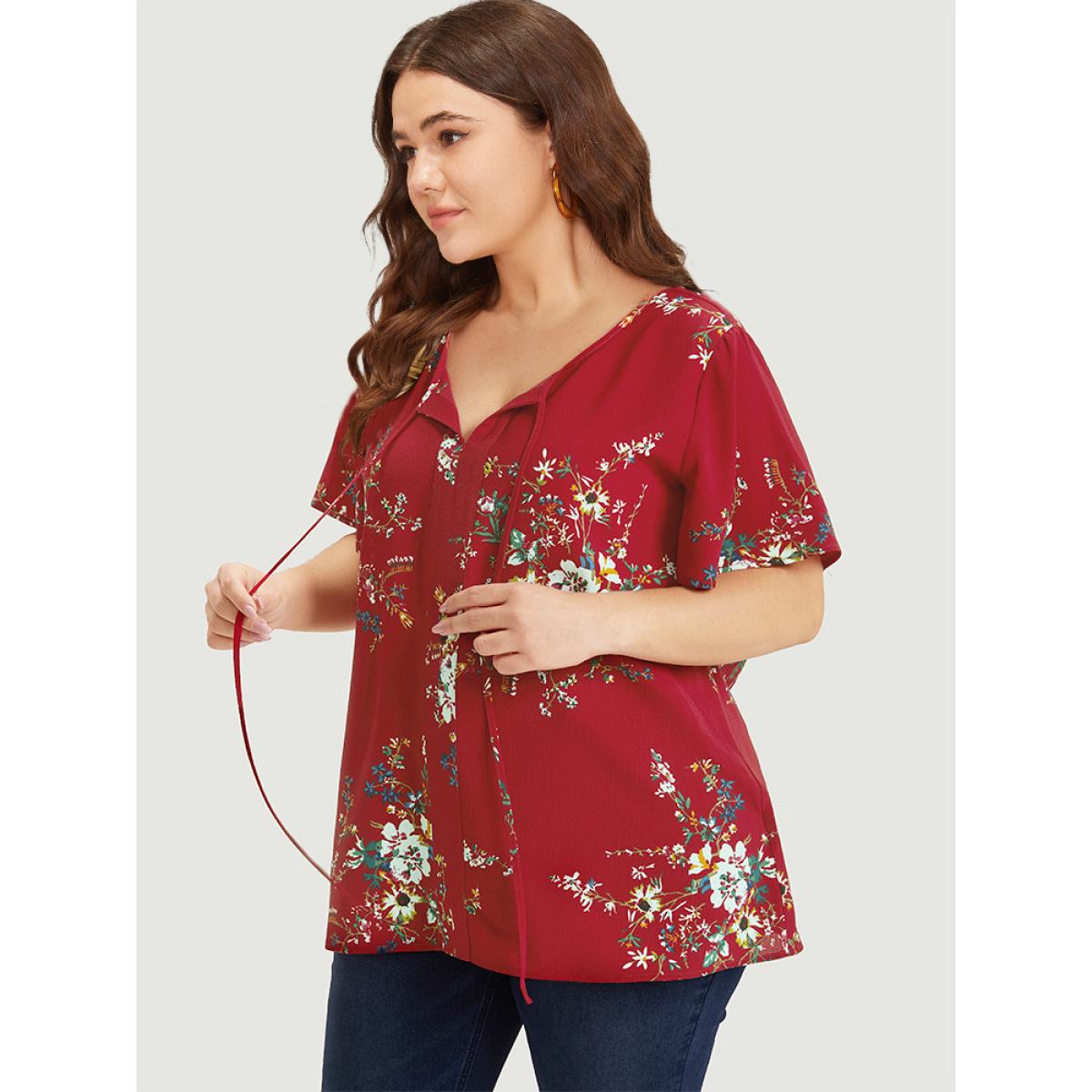 Plus Size Scarlet Floral Print Knot Neck Blouse Women Elegant Short sleeve Tie Neck Dailywear Blouses BloomChic 30/6X Product Image