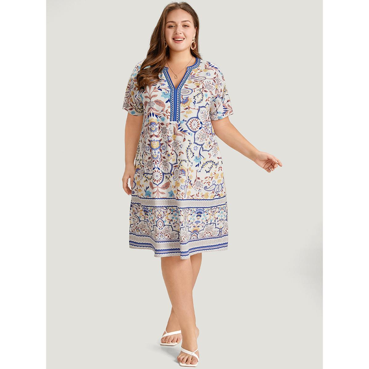 Plus Size Boho Print Pocket Notched Ruffle Hem Dolman Sleeve Dress LightBlue Women Vacation Notched collar Short sleeve Curvy Knee Dress BloomChic 28/5X Product Image