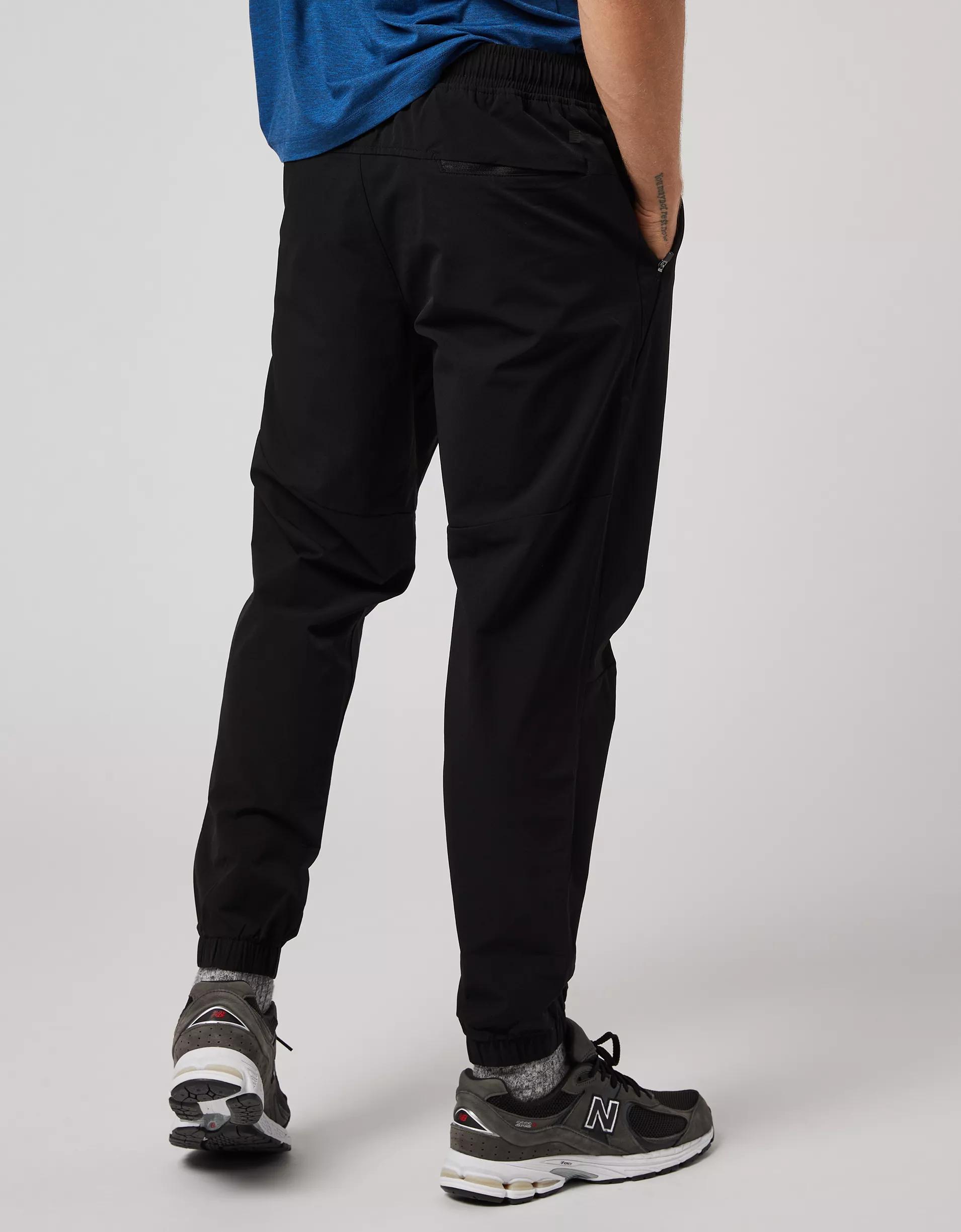 AE 24/7 Tech Jogger Product Image
