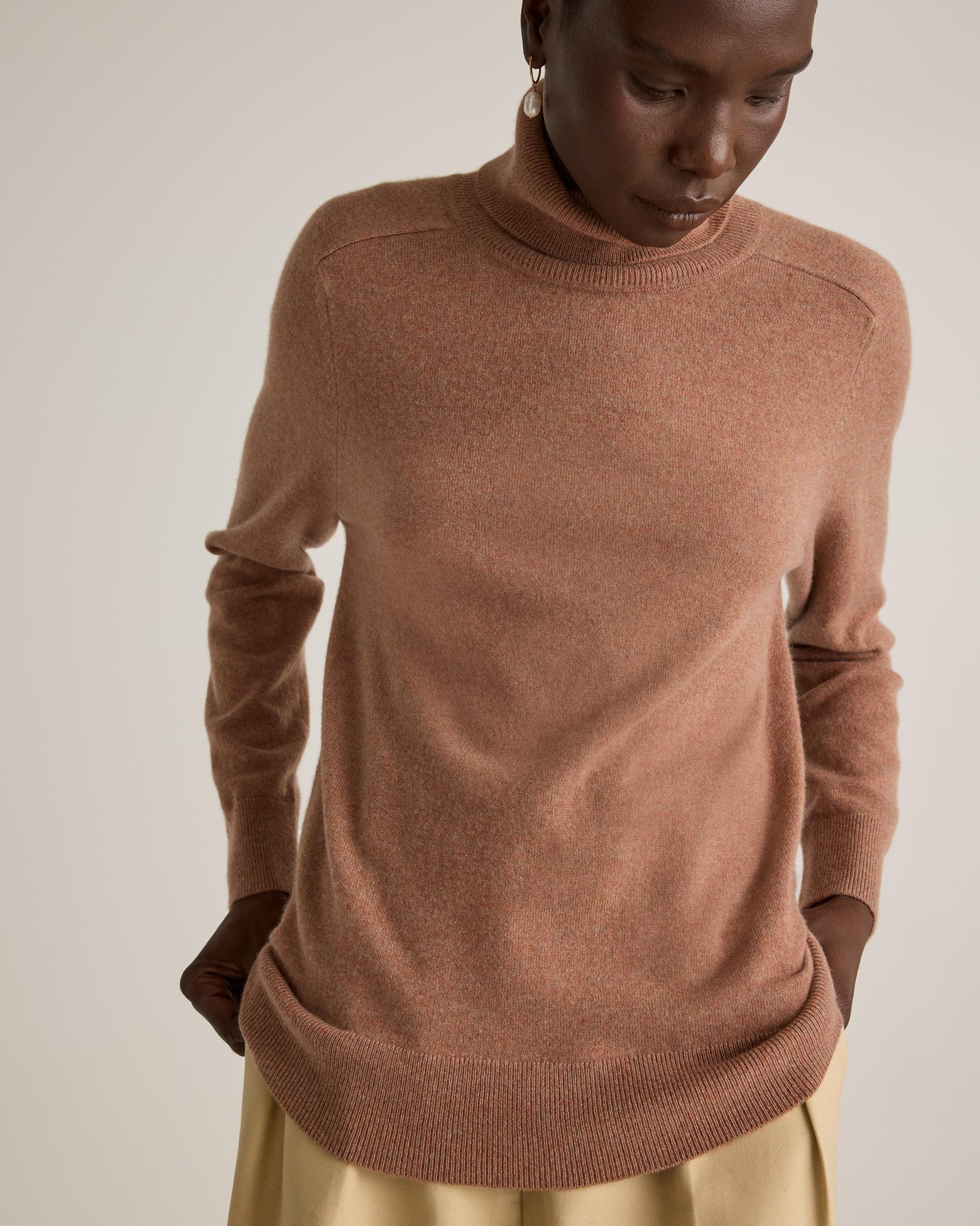 Quince | Women's Mongolian Cashmere Turtleneck Sweater Product Image