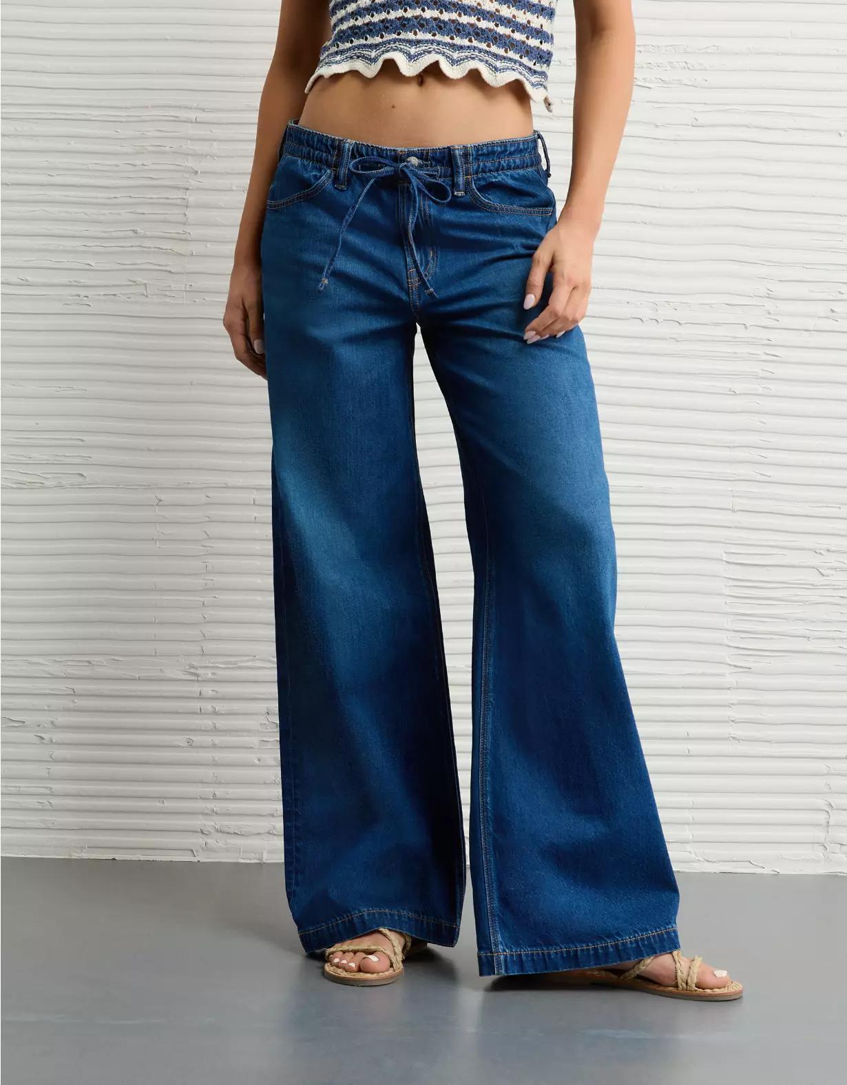 AE Strigid Low-Rise Ultra Wide-Leg Jean Product Image