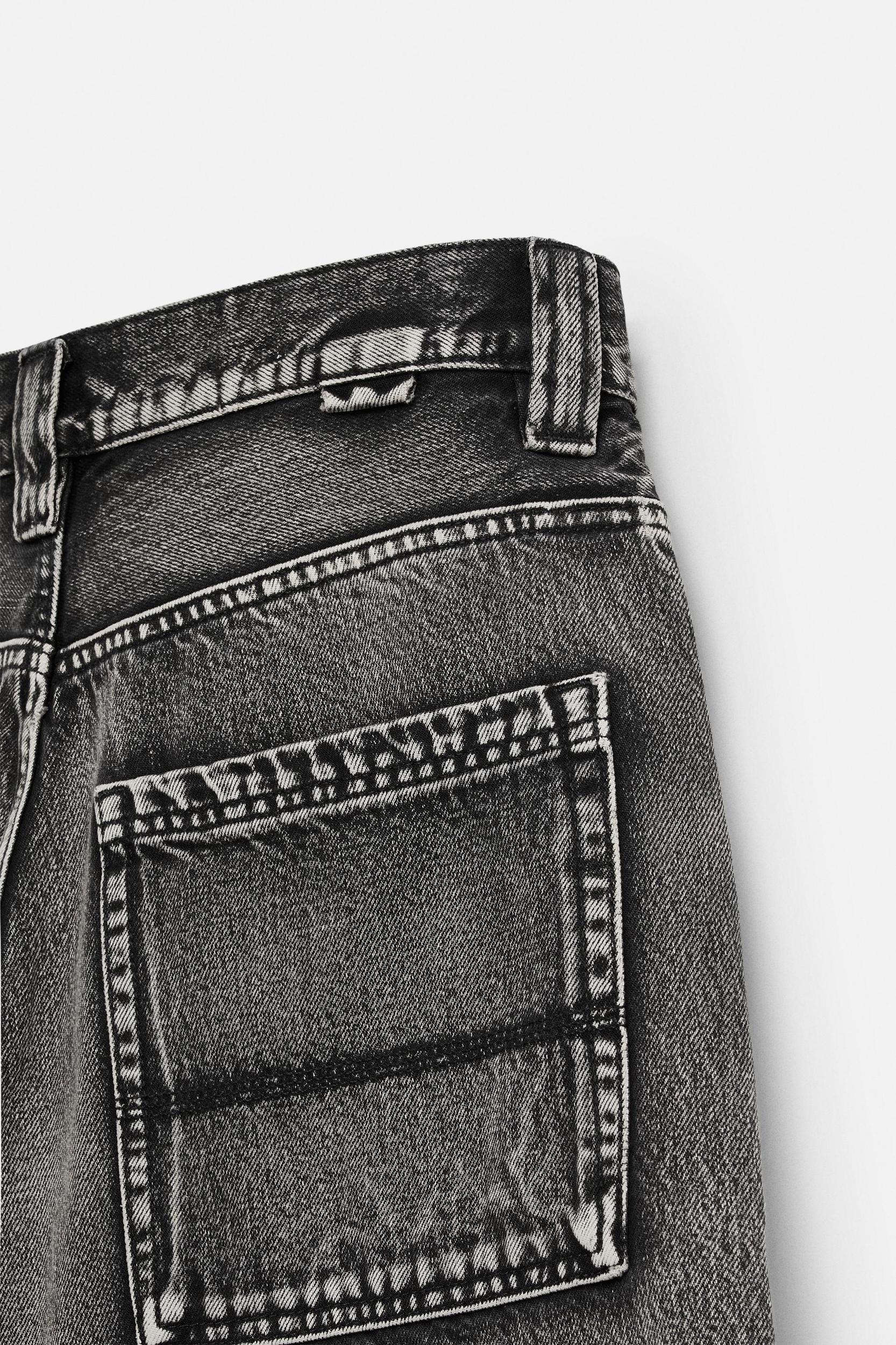 WASHED BAGGY FIT DENIM SHORTS Product Image