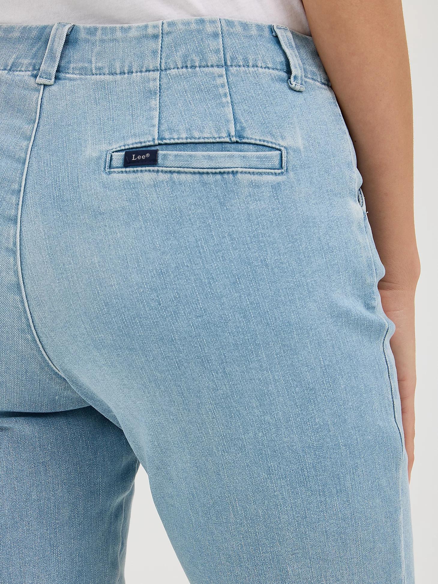 Women's Legendary Chino Denim Bermuda | Women's Denim | Lee® Product Image