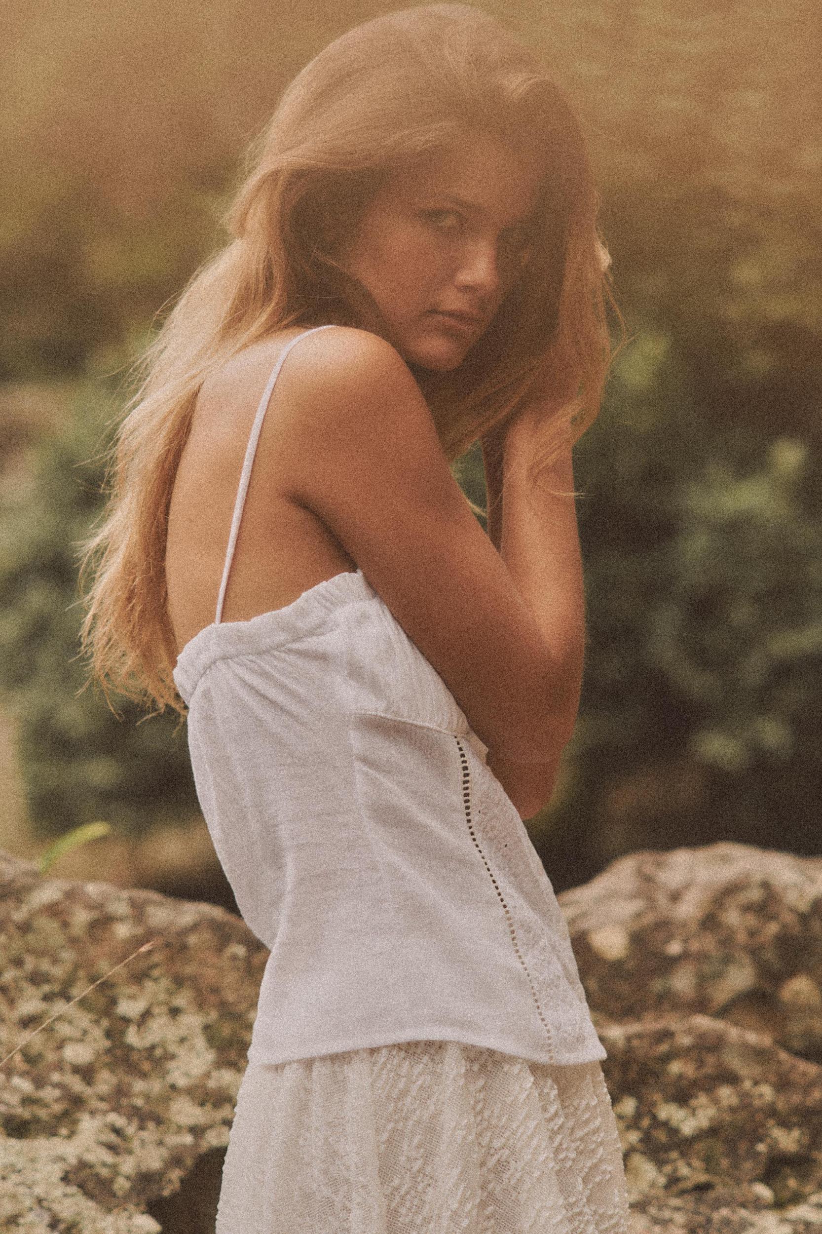 EMBROIDERED TOP Product Image