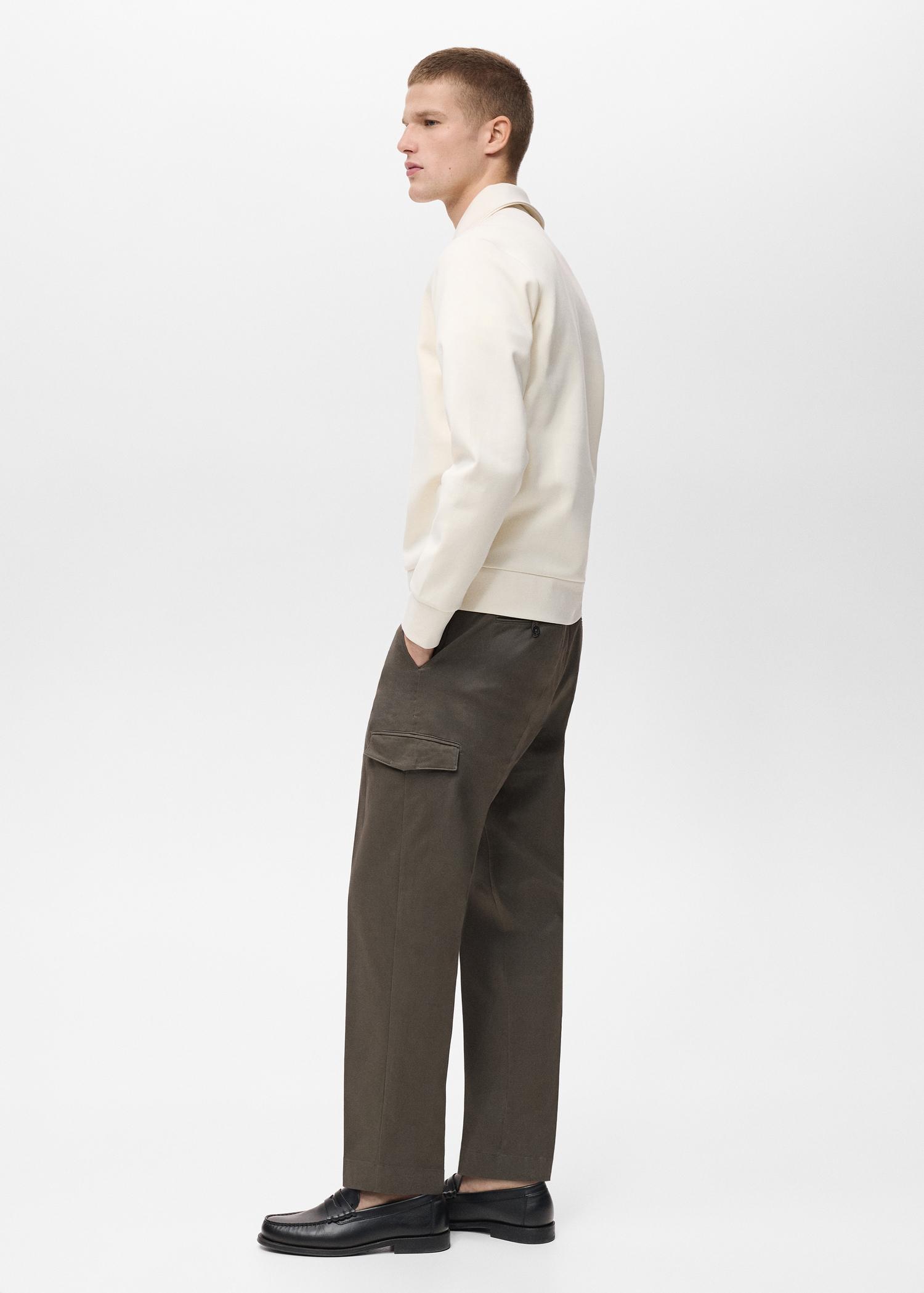 Regular-fit cotton cargo pants - Men | MANGO USA Product Image