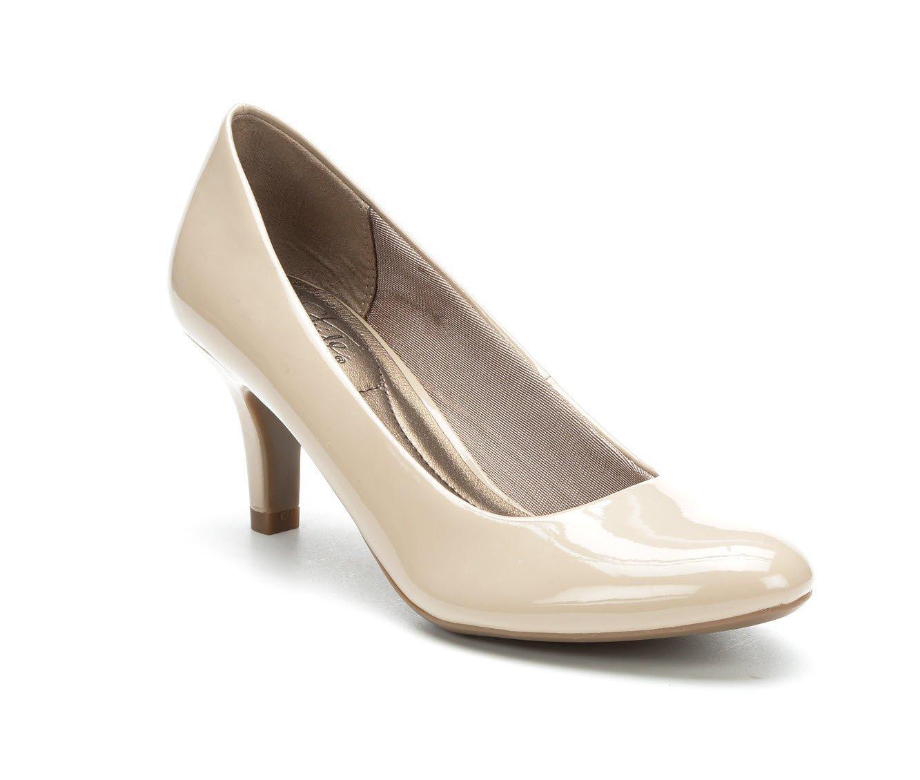 Women's LifeStride Parigi Pumps Product Image