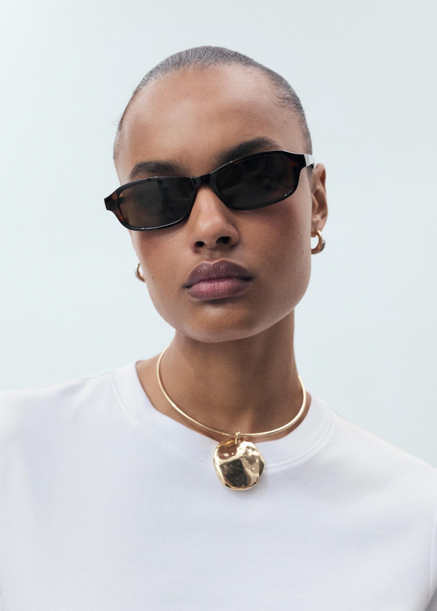 Cotton short-sleeved t-shirt - Women | MANGO USA Product Image