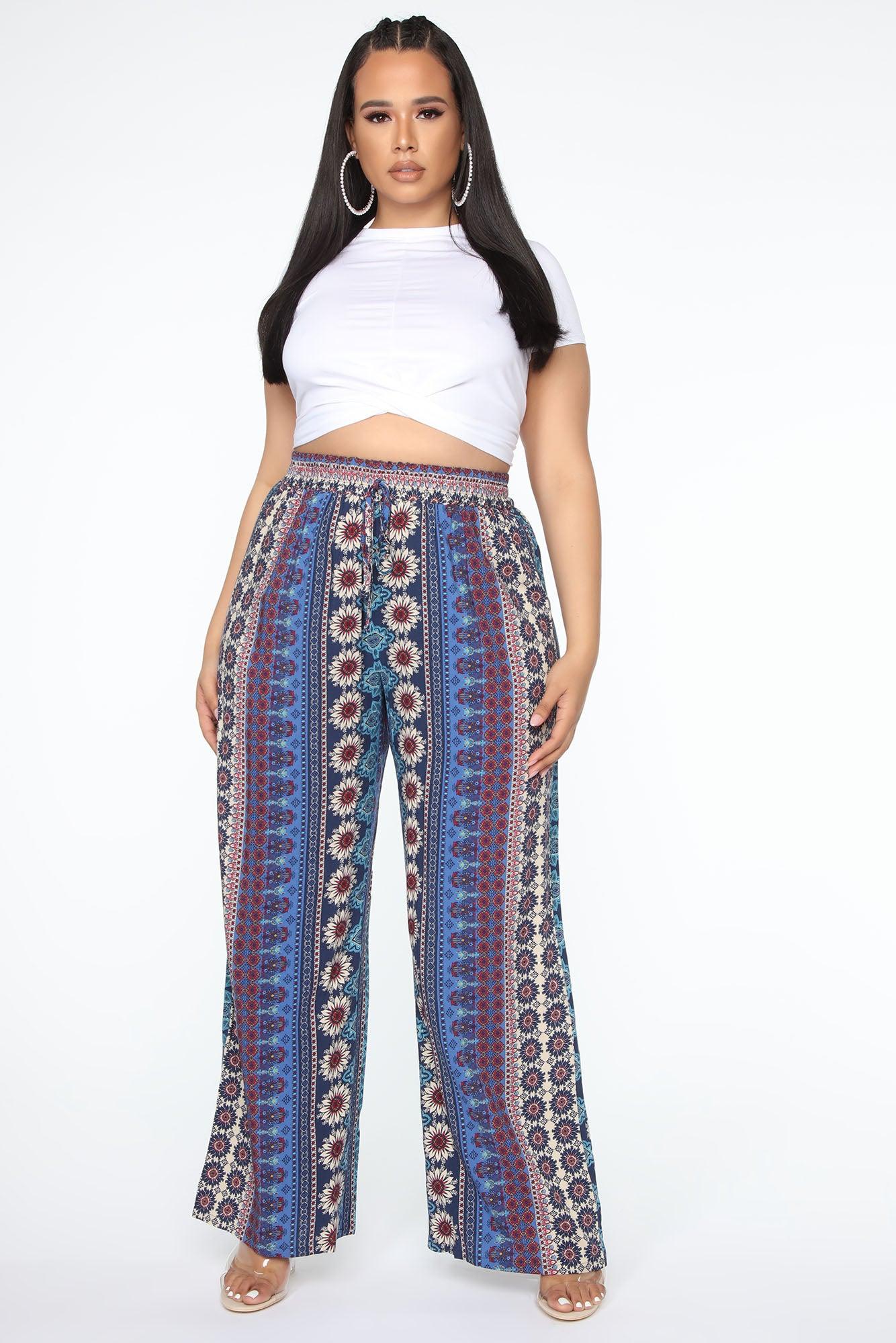 Holly Twist Front Tee - White Product Image