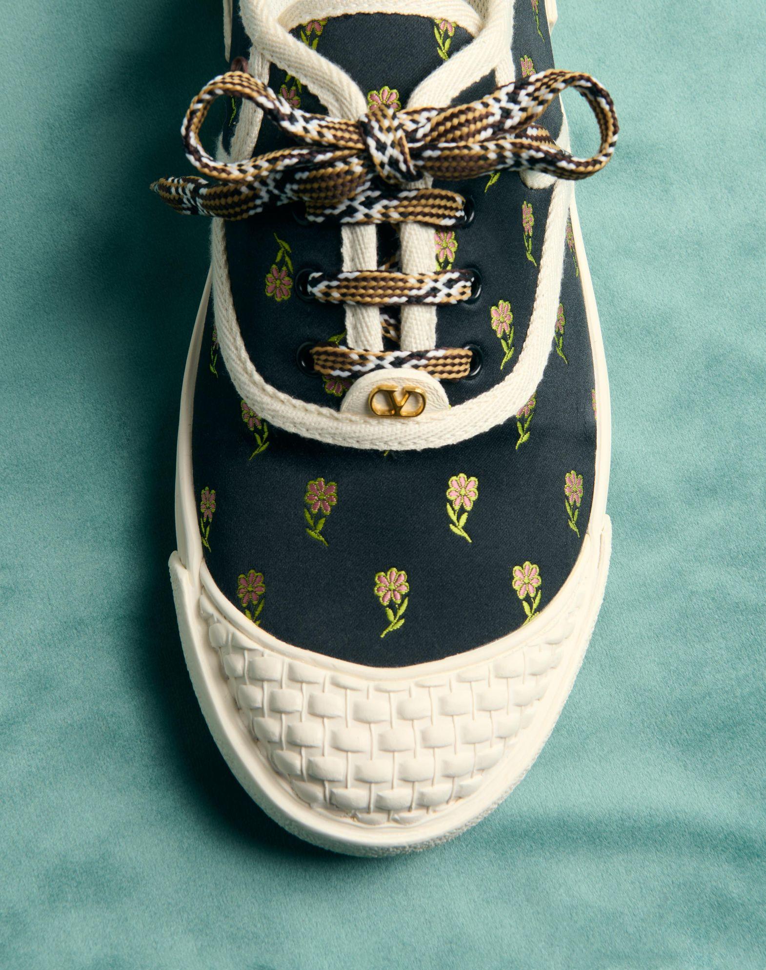 Bay By Bay Sneakers In Papier Floral Fabric Product Image