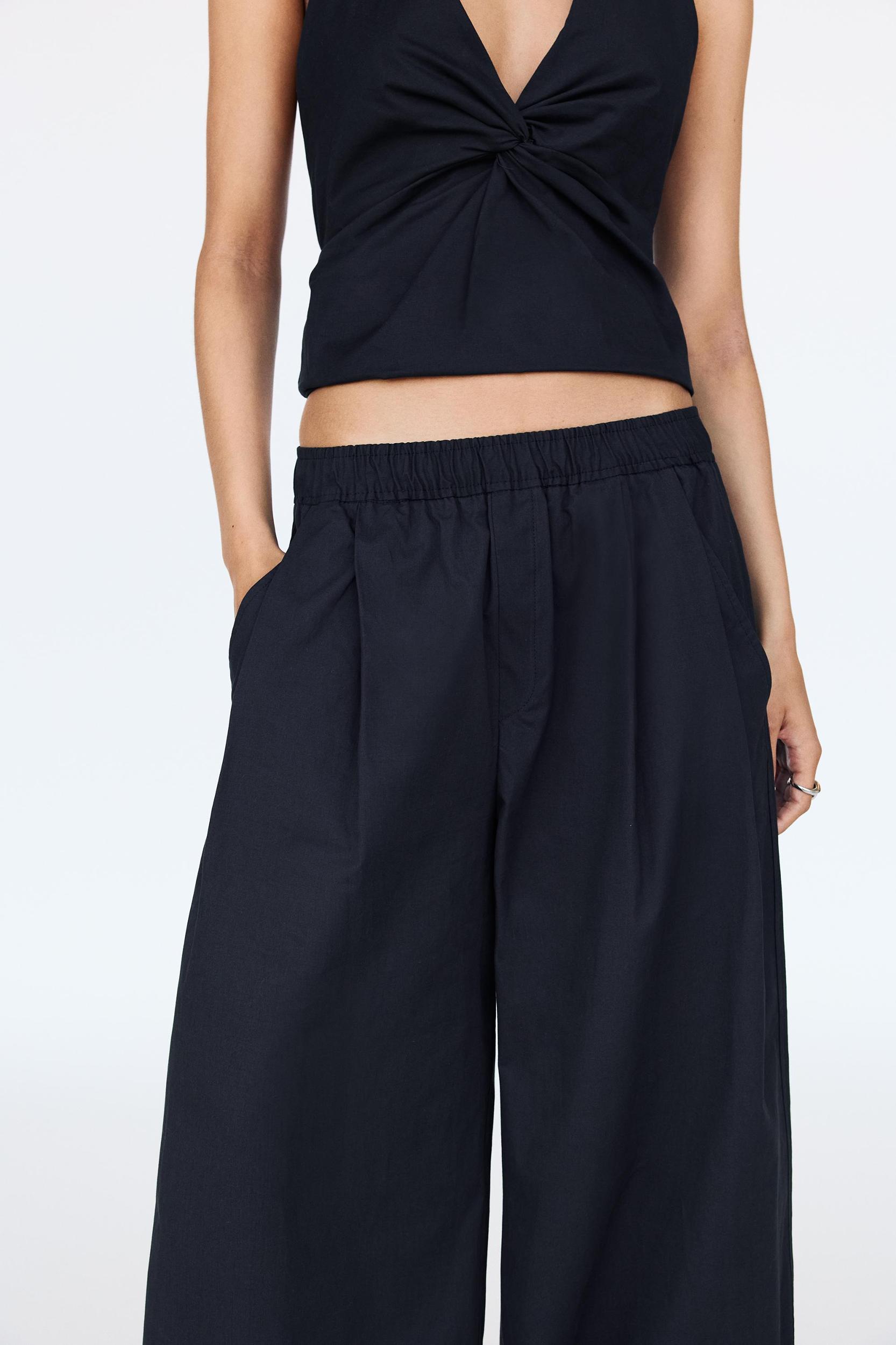 Barrel pants with elastic waistband Product Image