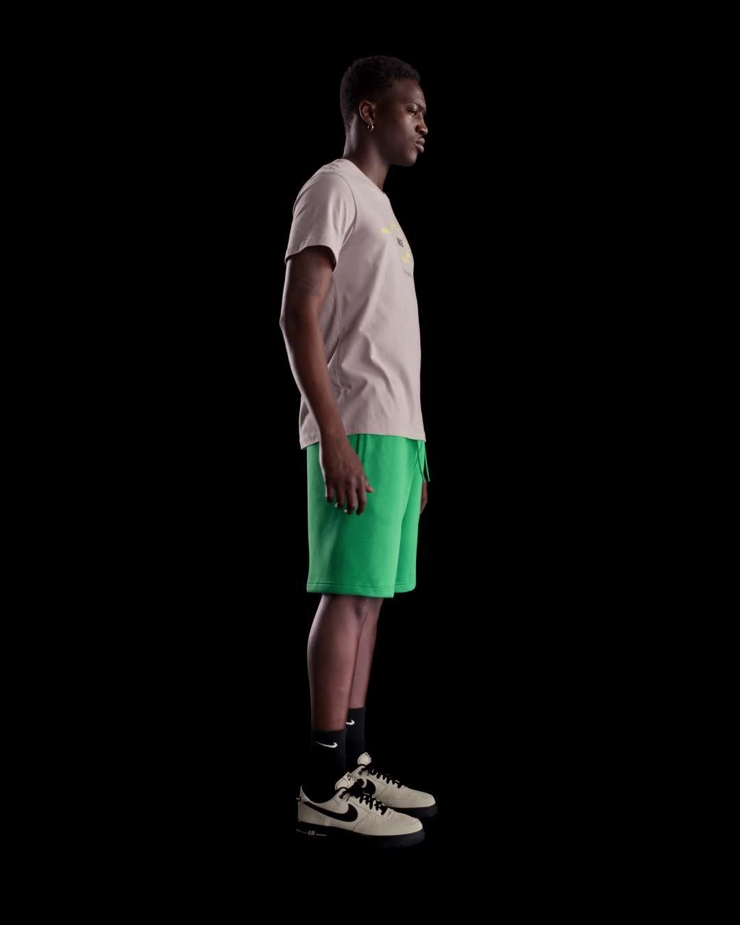 Nike Mens Club Fleece Shorts | FN3906-435 Product Image